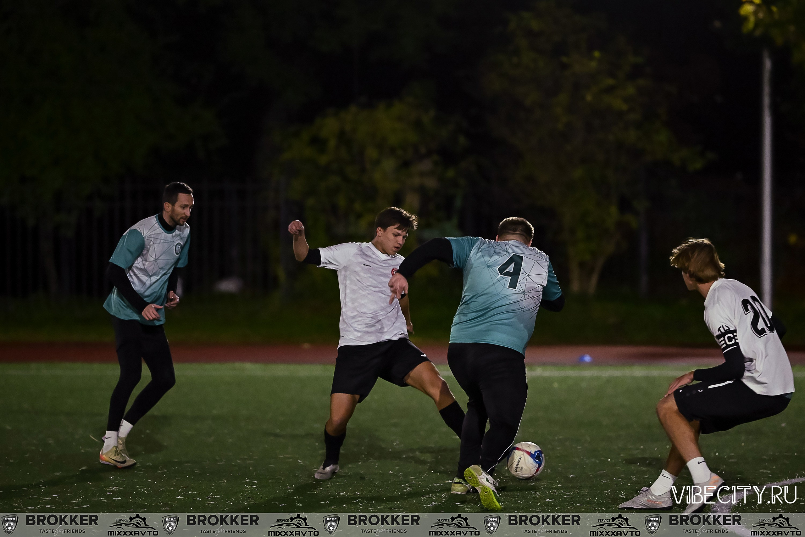 Калининградская Любительская Футбольная Лига. VIBECITY.RU Вайб Сити Ру Фоторепортажи Фотоотчеты Калининград