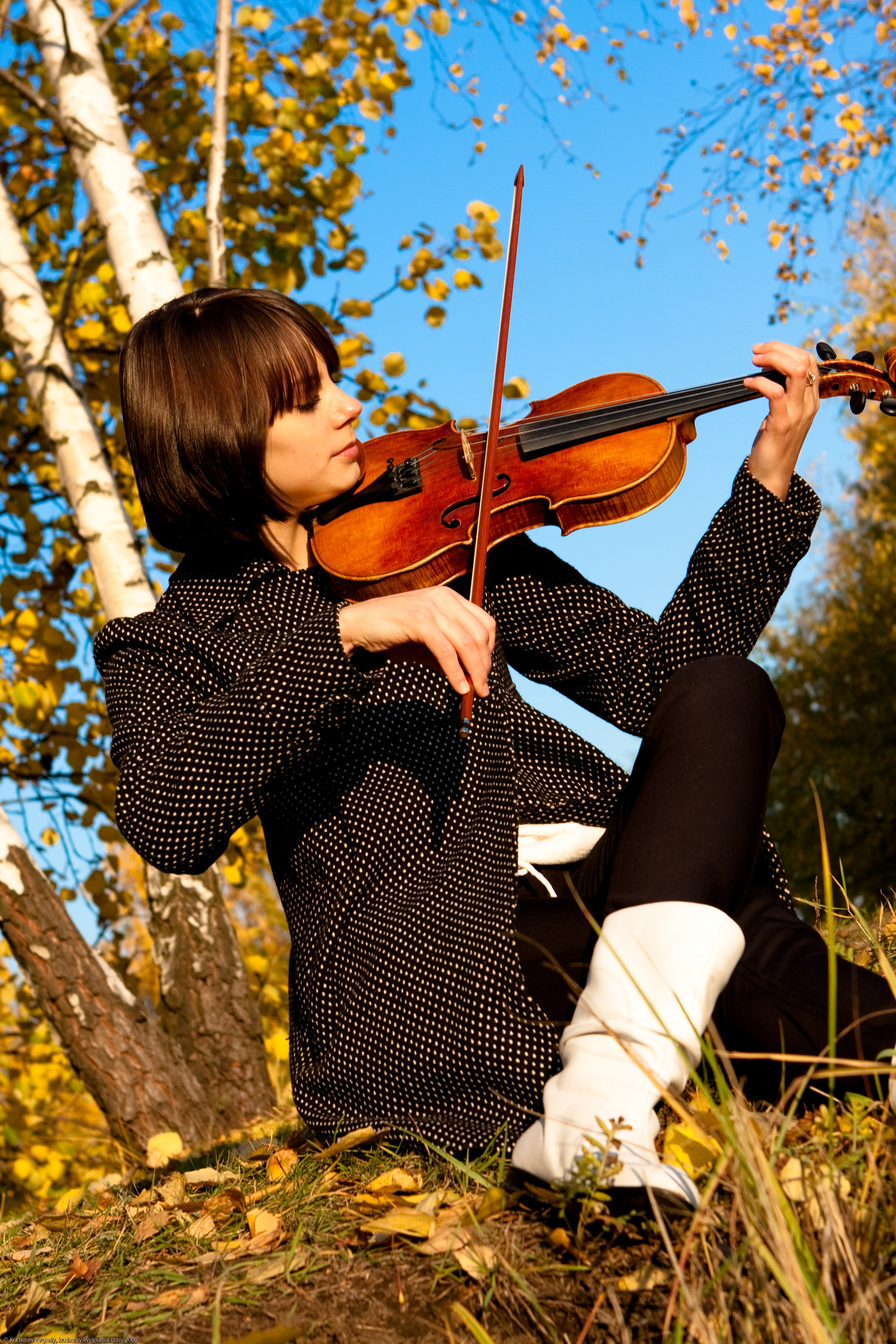 Настя со скрипкой. Кучеров Евгений. Фотограф