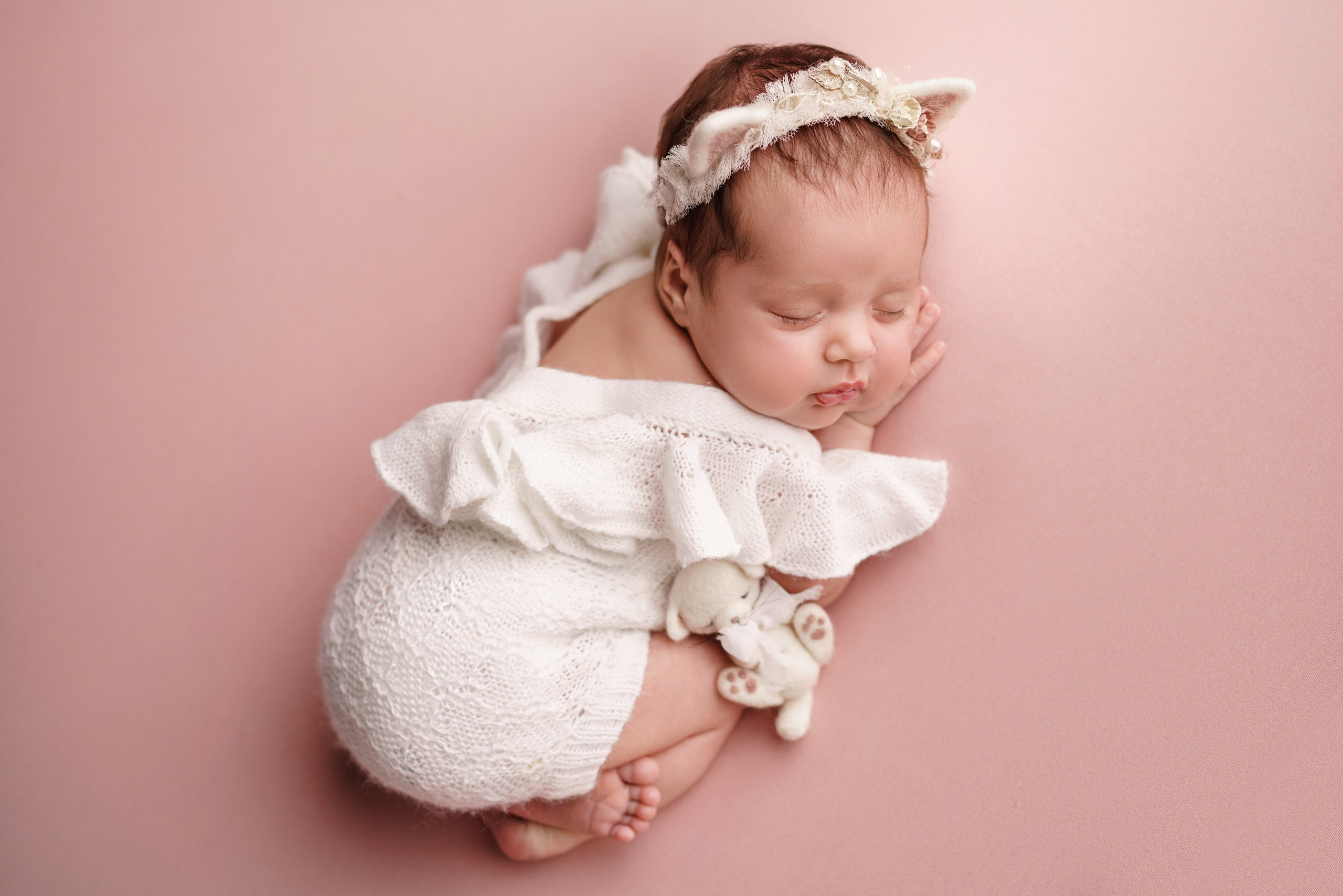 Фотосессия новорожденных | Галерея трогательных кадров малышей в стиле newborn. Фотосессия новорожденных в Москве и Московской области | Профессиональный фотограф newborn — Татьяна Иванова