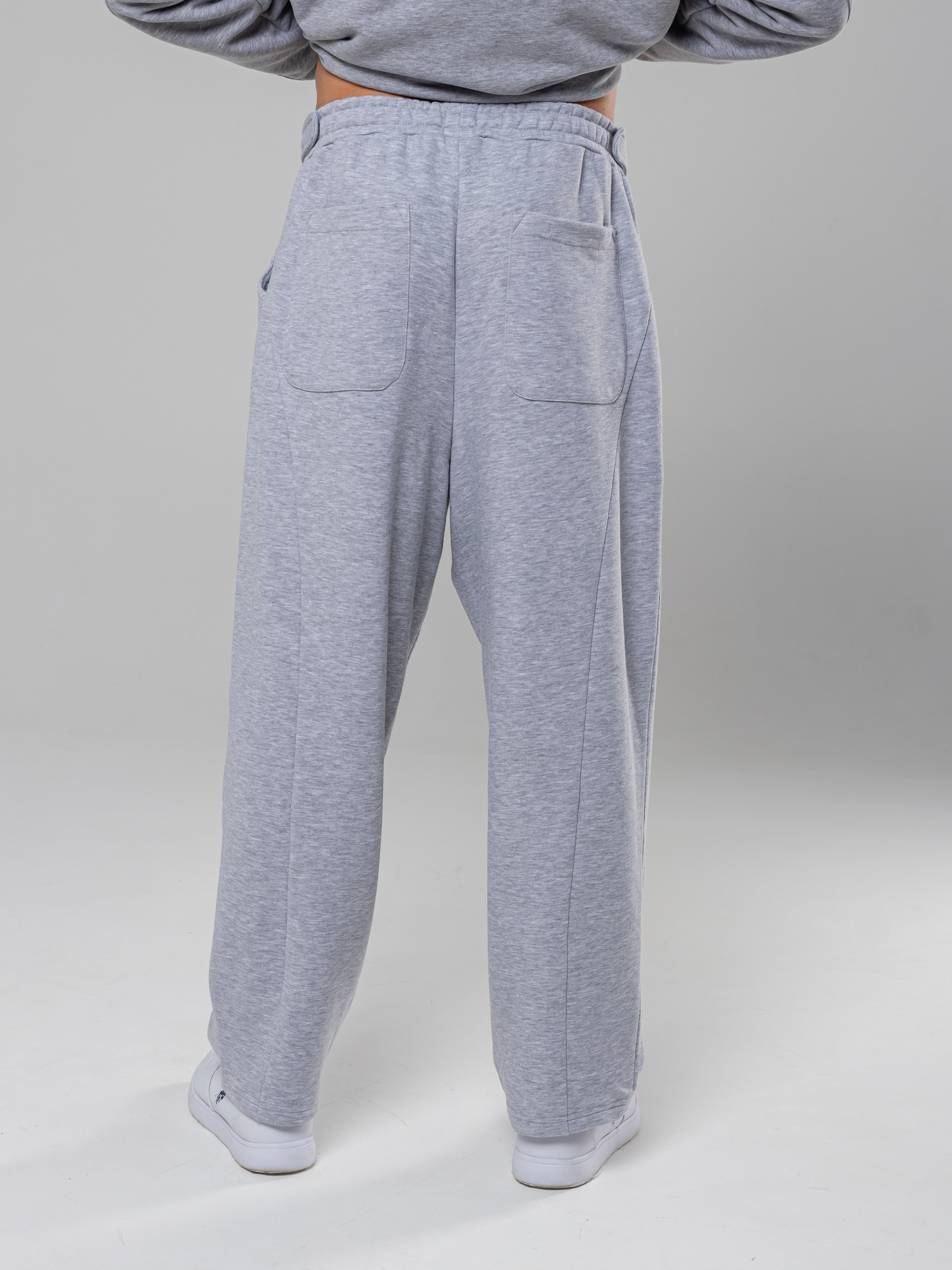 Худи и штаны. Фотограф в Краснодаре Арина Кудряшова