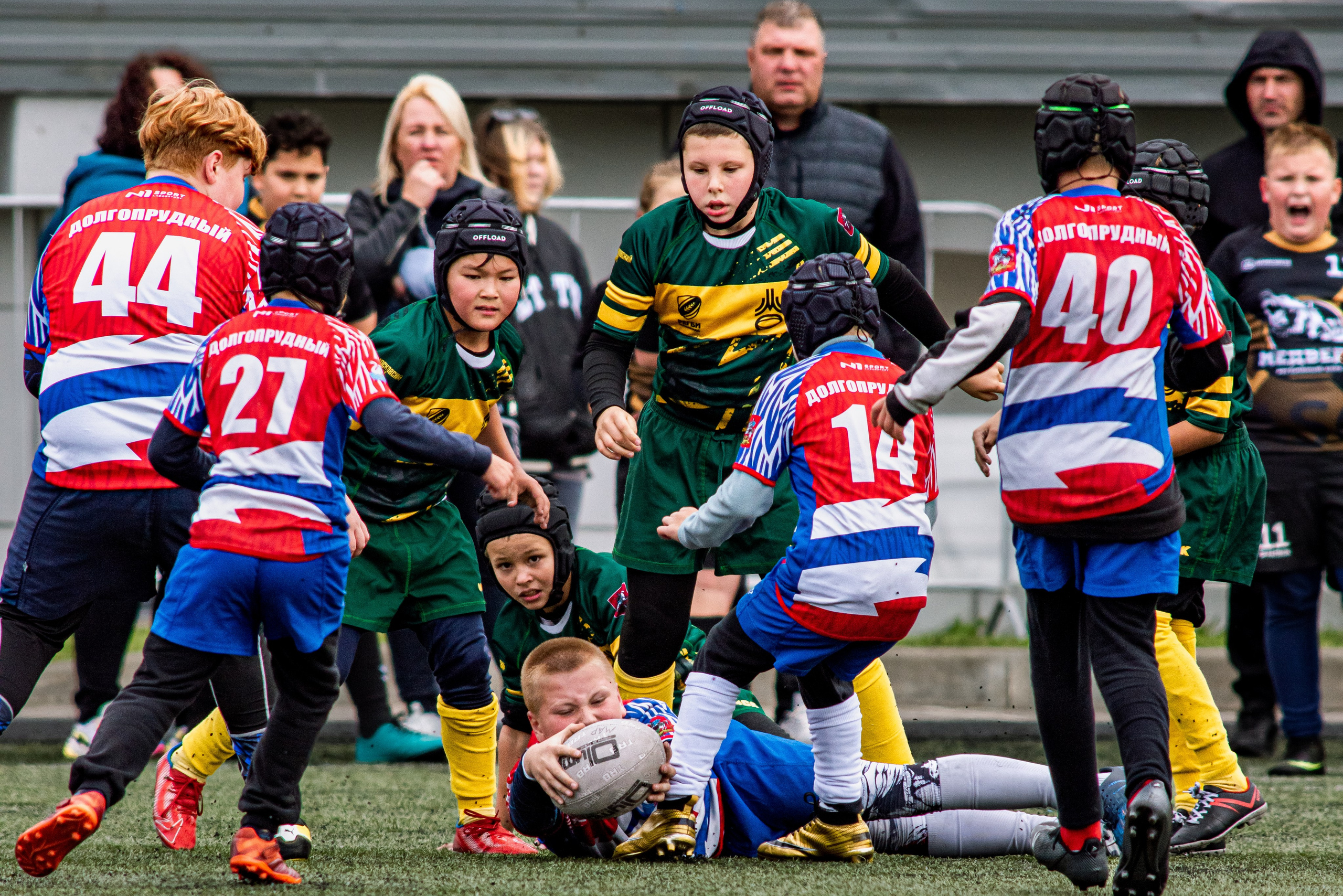 Игровые виды спорта. Репортажная съемка. Петр Зубачек