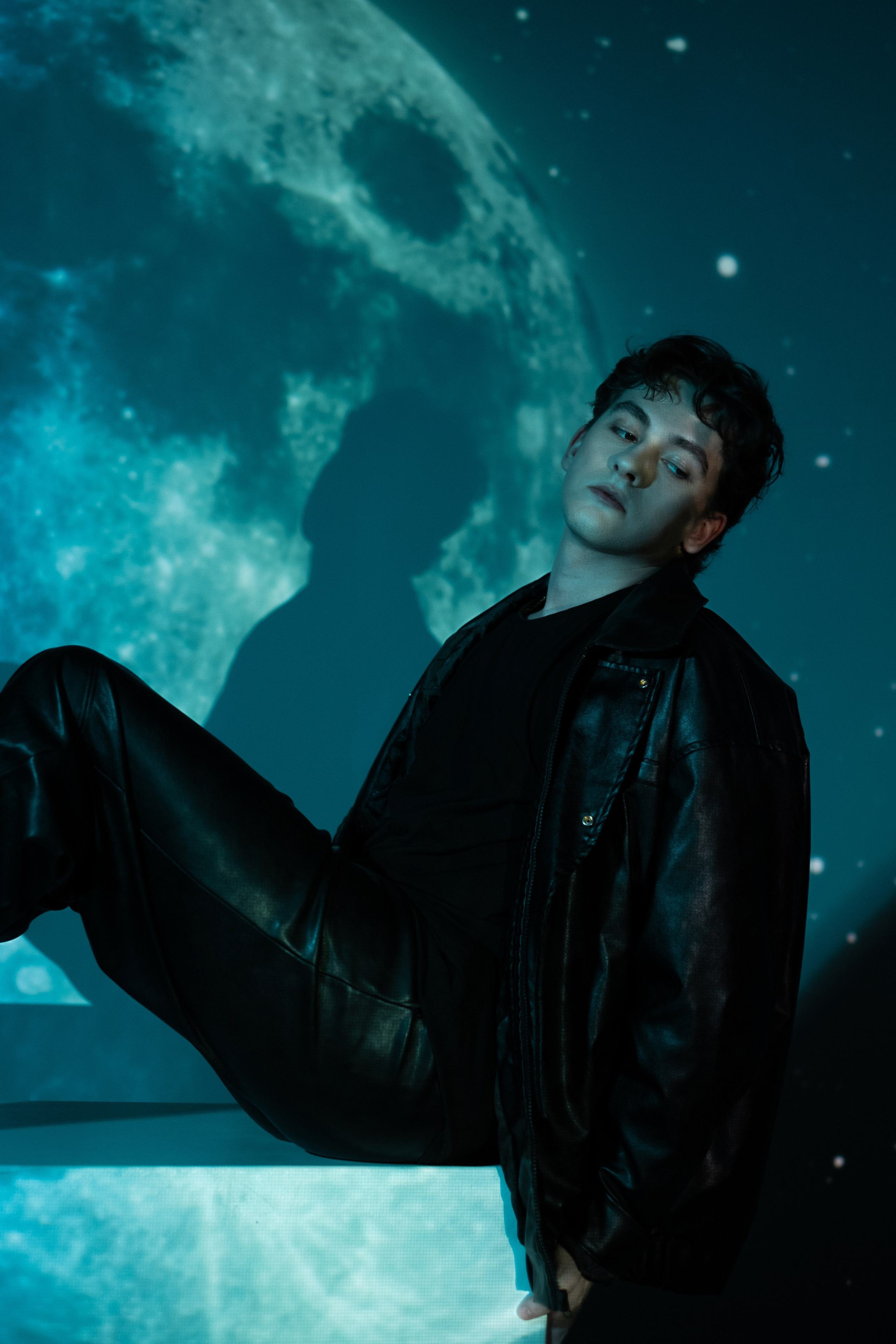 Moon. Фотограф в Москве. Женский и мужской портрет, лавстори (love story)