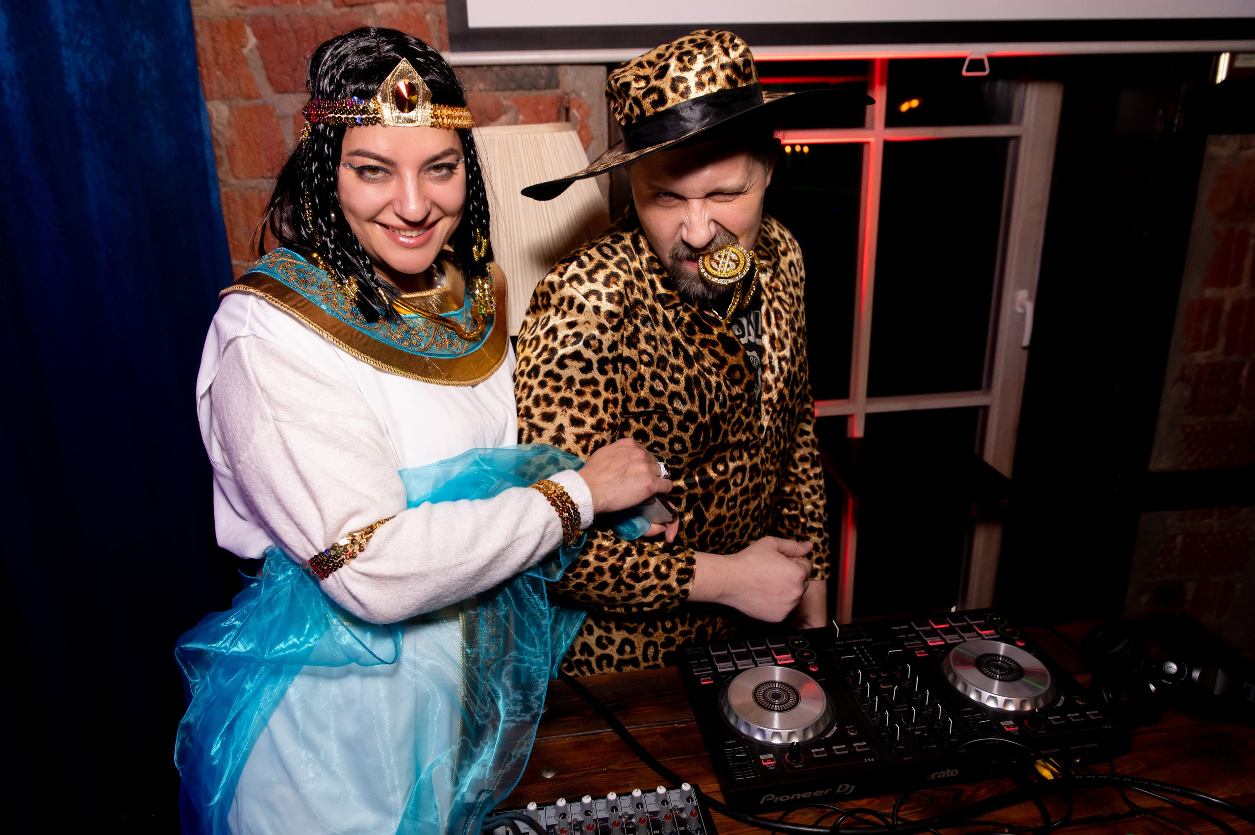 Фотосъемка Новогоднего корпоратива в Москве. Свадебный и портретный фотограф в Москве Жердев Даниил