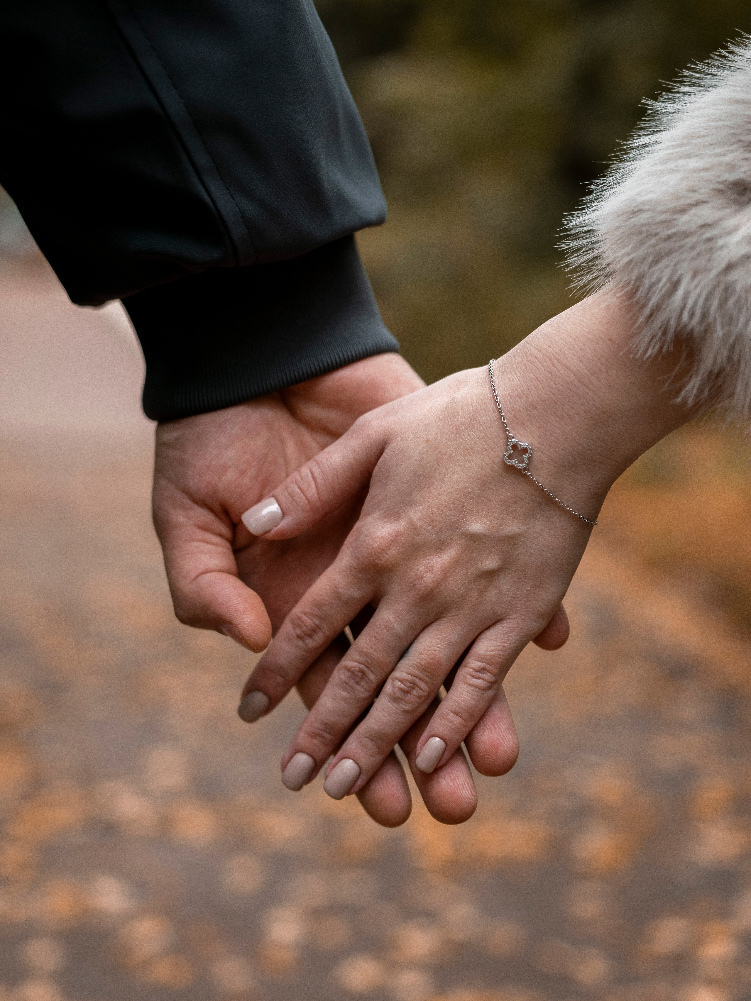In the Autumn Garden. Портретный фотограф Москва Белогорцев Сергей