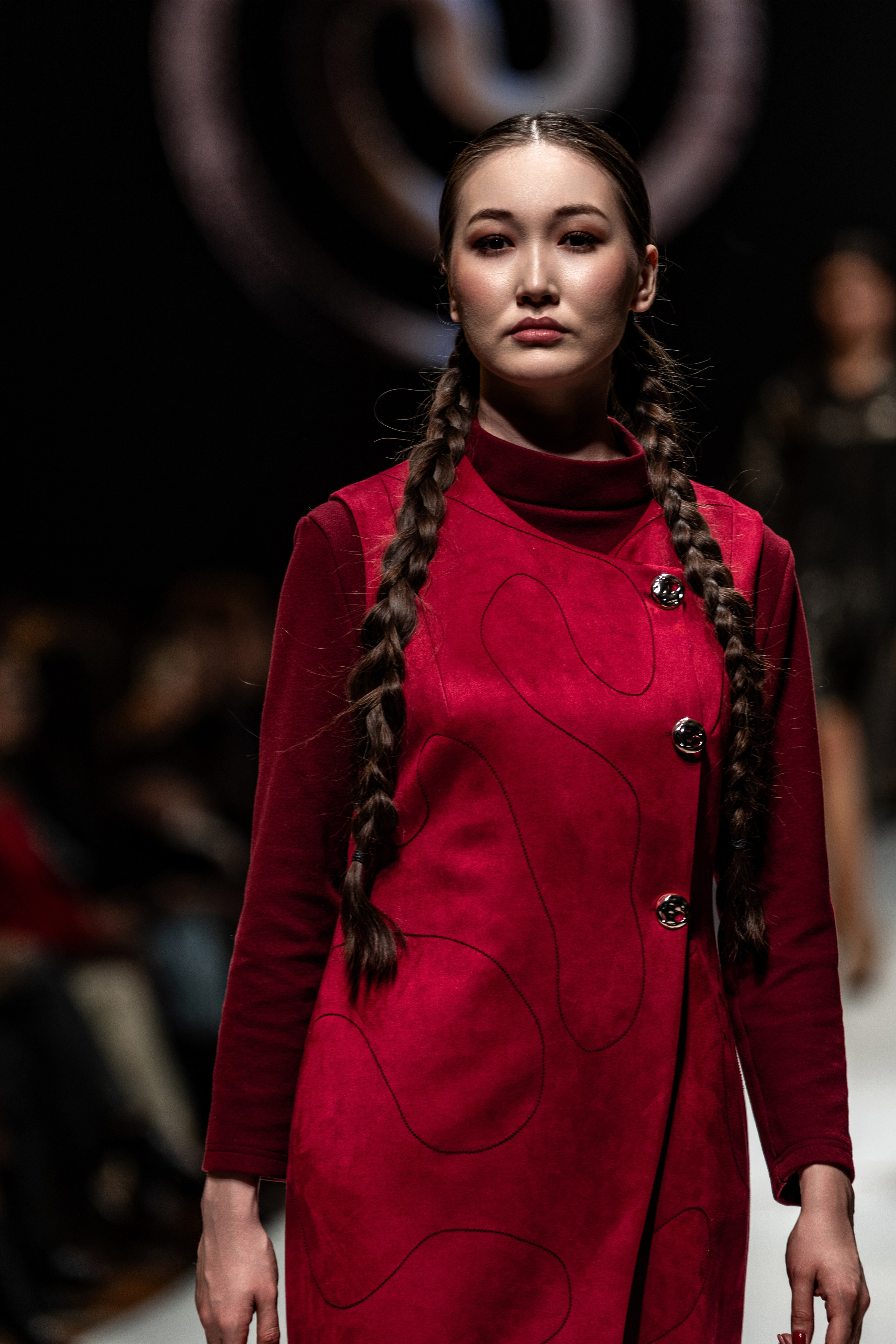 Fashion House TAMYR. Сайт Алматинского НЮ АРТ, будуар и фэшн фотографа Дениса Карпенко