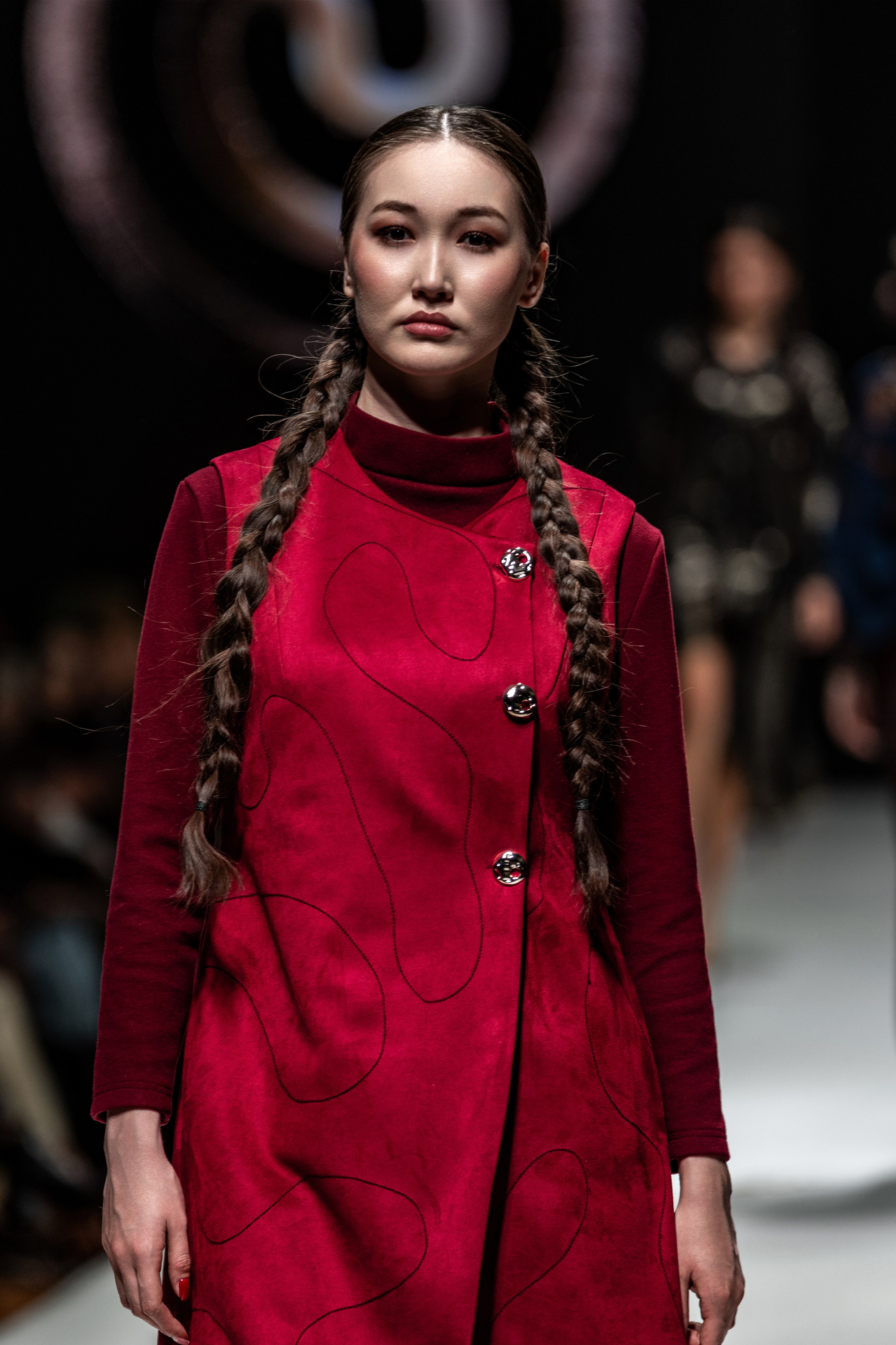 Fashion House TAMYR. Сайт Алматинского НЮ АРТ, будуар и фэшн фотографа Дениса Карпенко