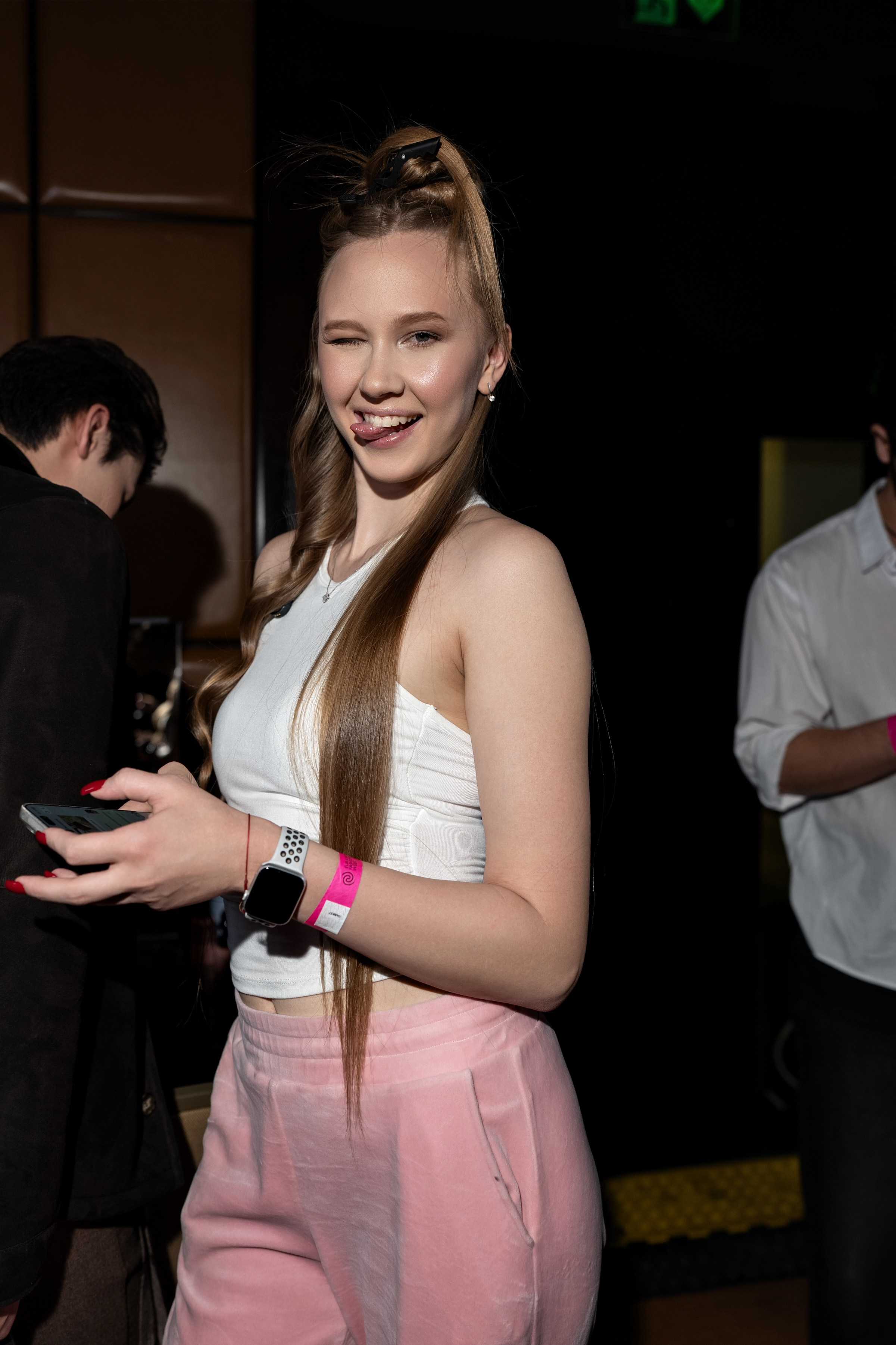 Backstage. Сайт Алматинского НЮ АРТ, будуар и фэшн фотографа Дениса Карпенко