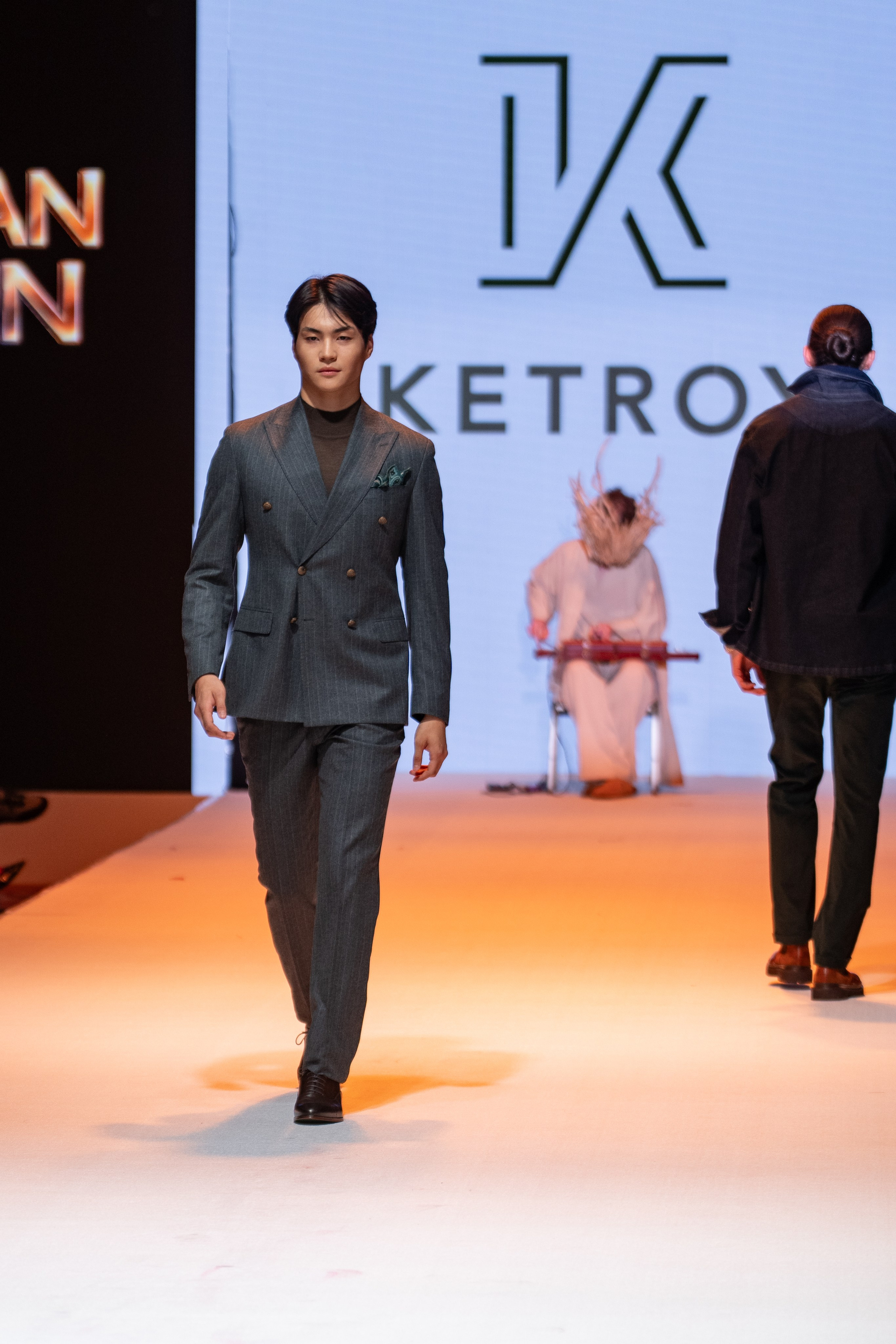 Brand Ketroy