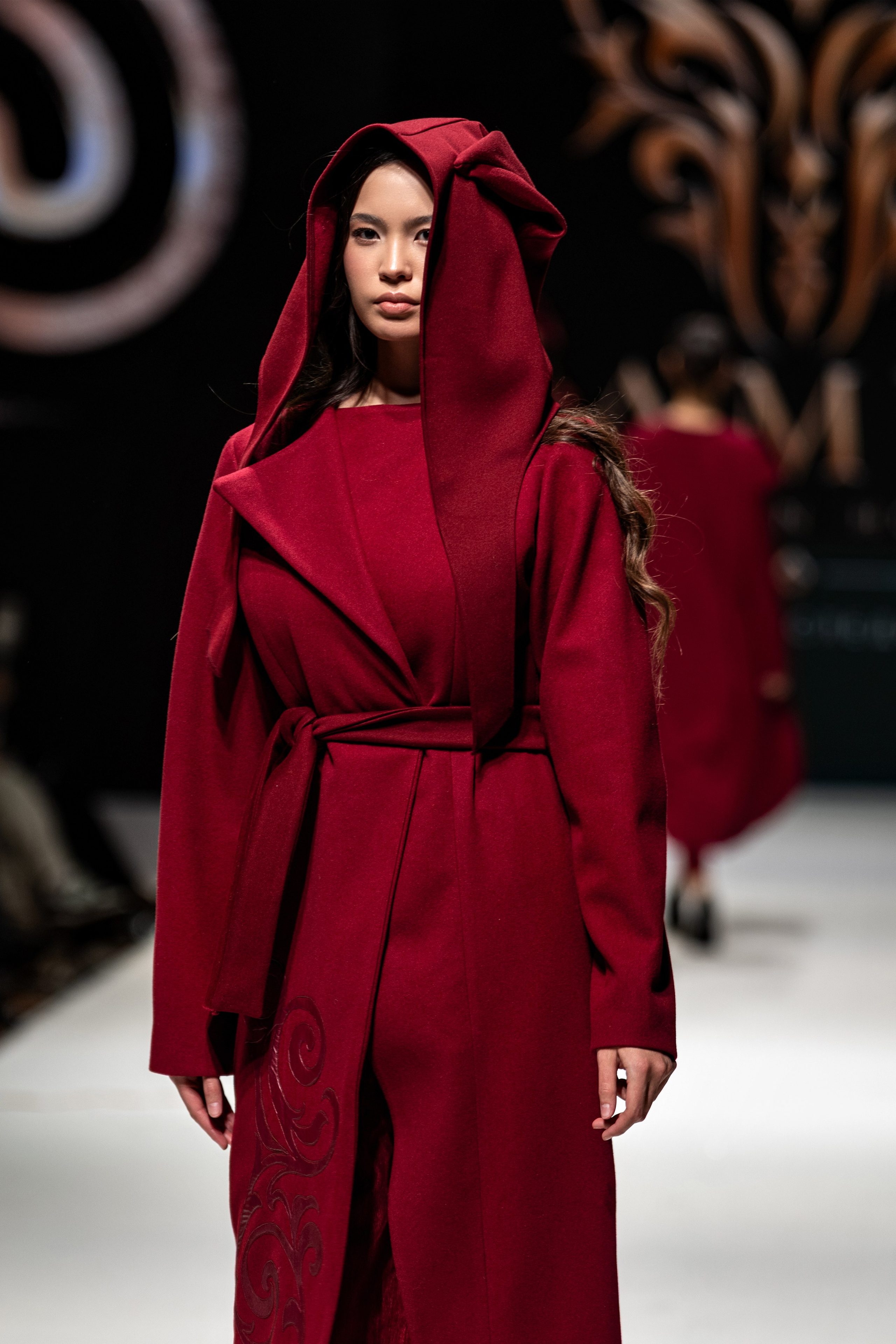 Fashion House TAMYR. Сайт Алматинского НЮ АРТ, будуар и фэшн фотографа Дениса Карпенко