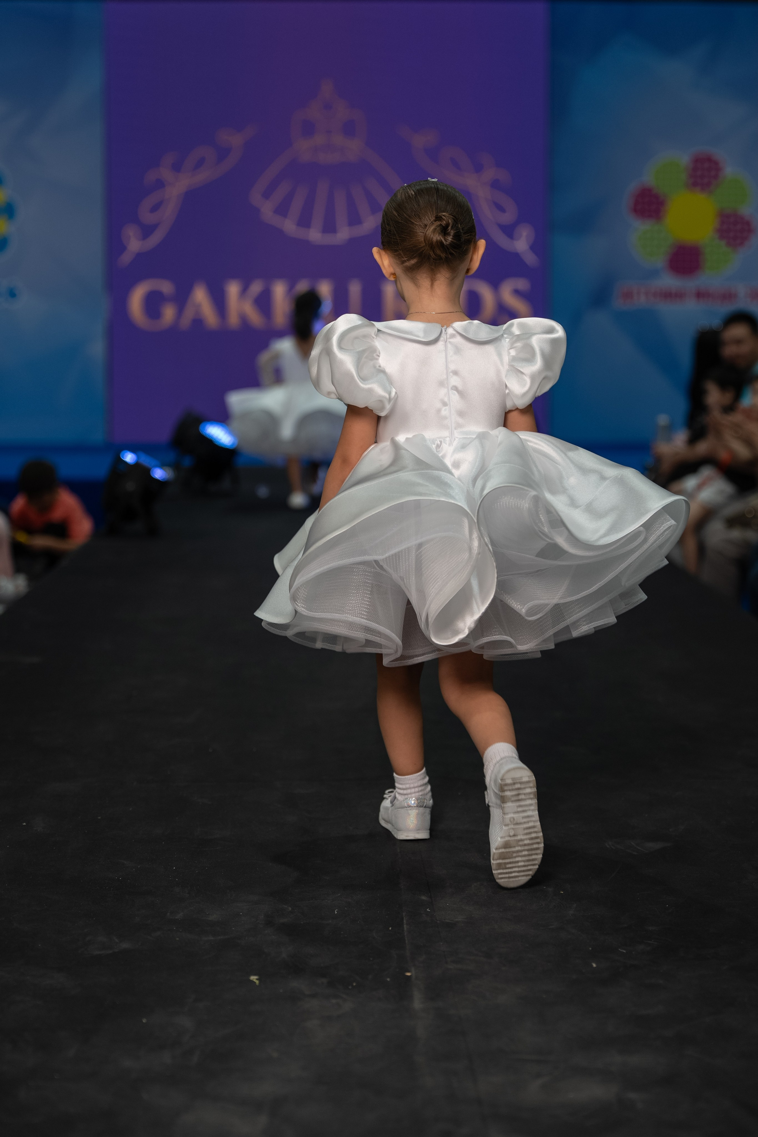 Brand Gakku Kids