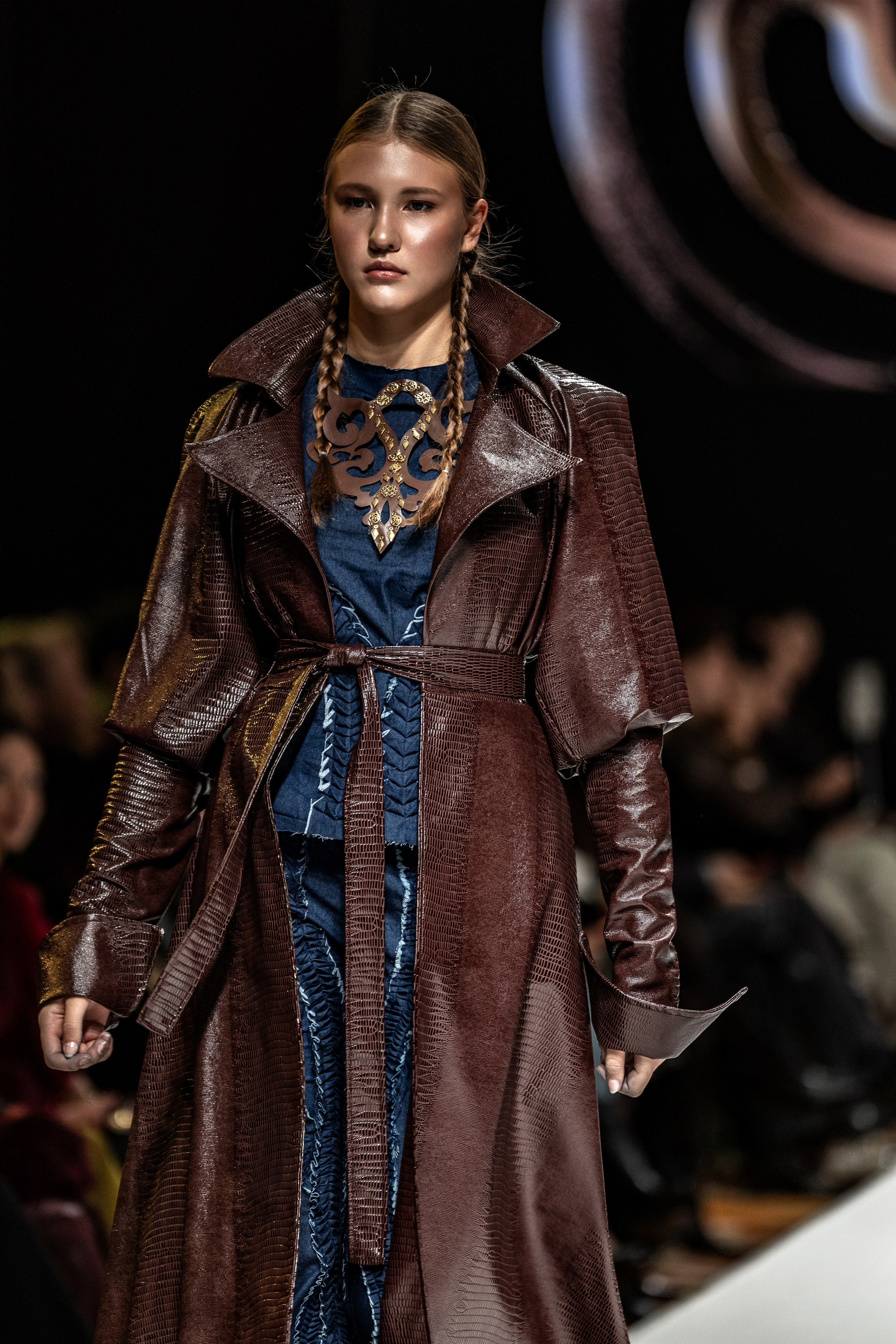 Fashion House TAMYR. Сайт Алматинского НЮ АРТ, будуар и фэшн фотографа Дениса Карпенко