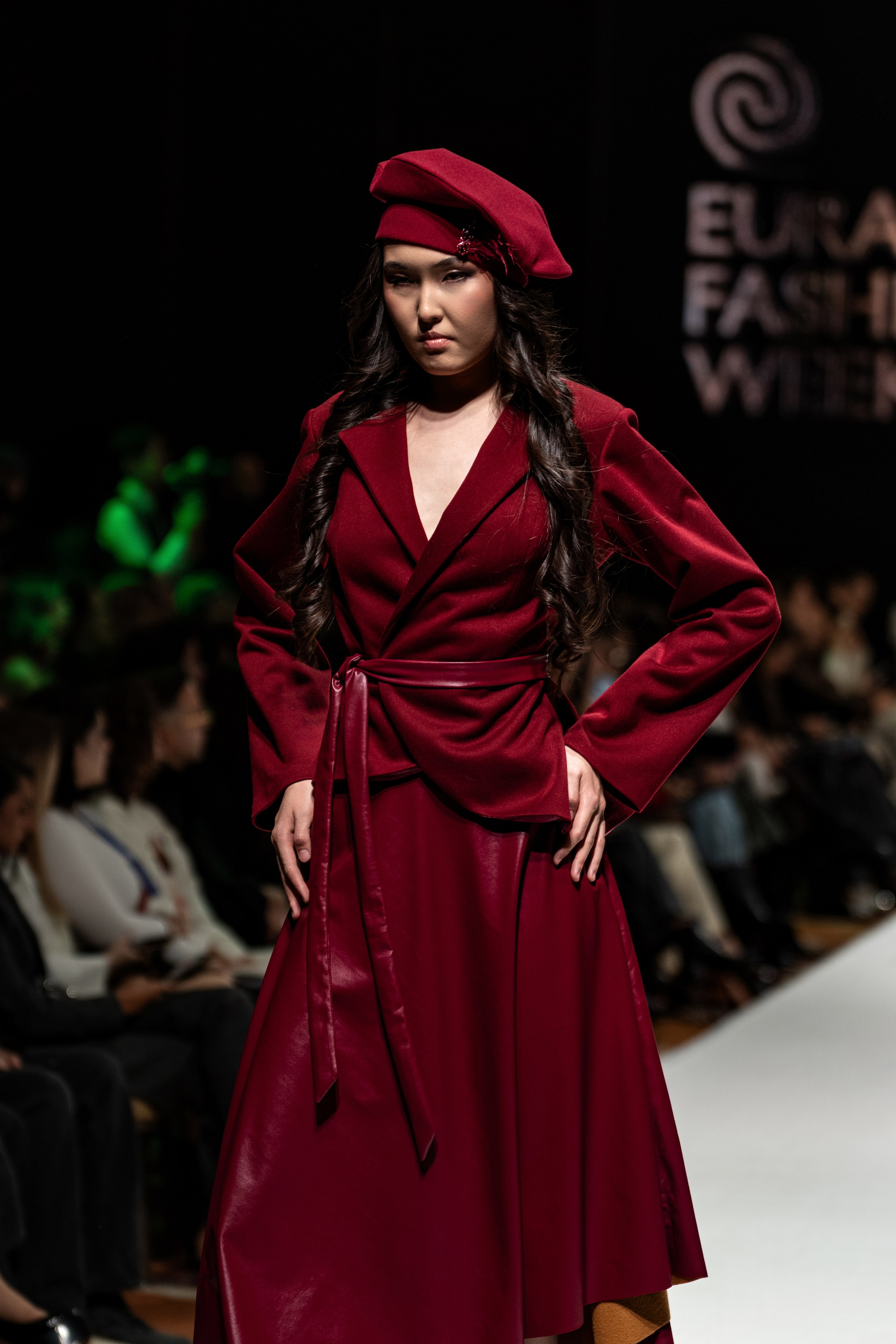 Fashion House TAMYR. Сайт Алматинского НЮ АРТ, будуар и фэшн фотографа Дениса Карпенко