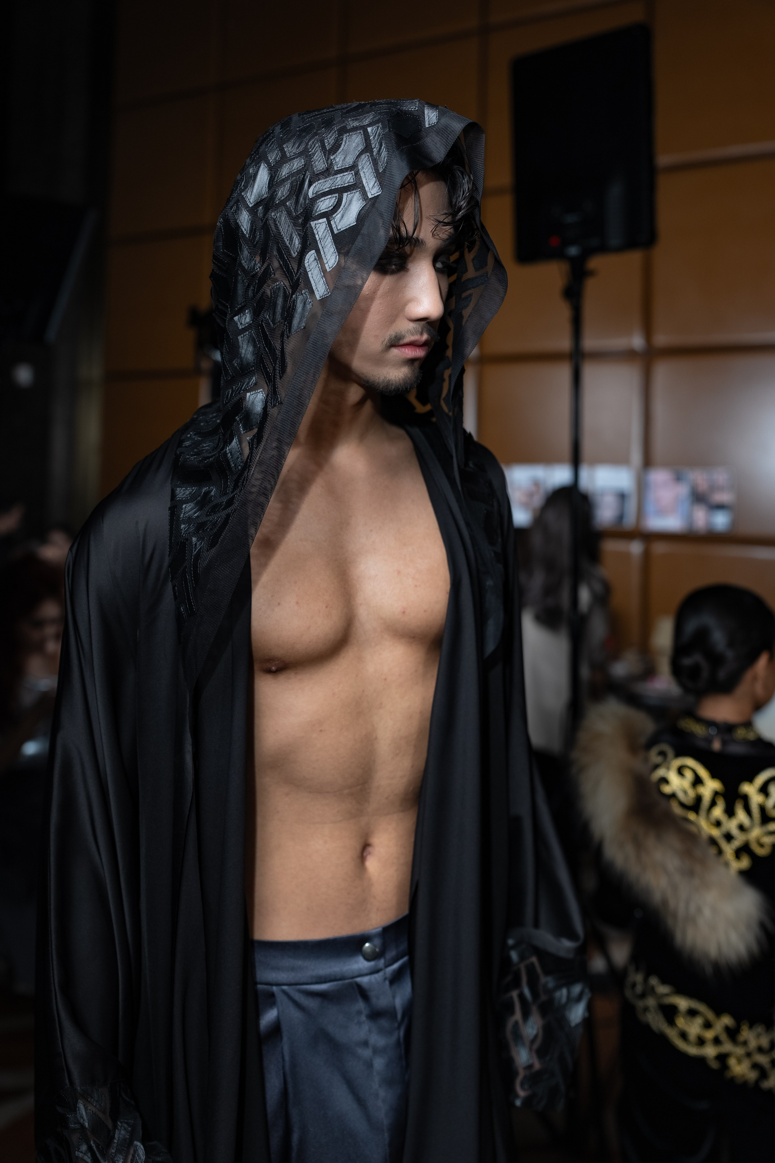 Backstage. Сайт Алматинского НЮ АРТ, будуар и фэшн фотографа Дениса Карпенко