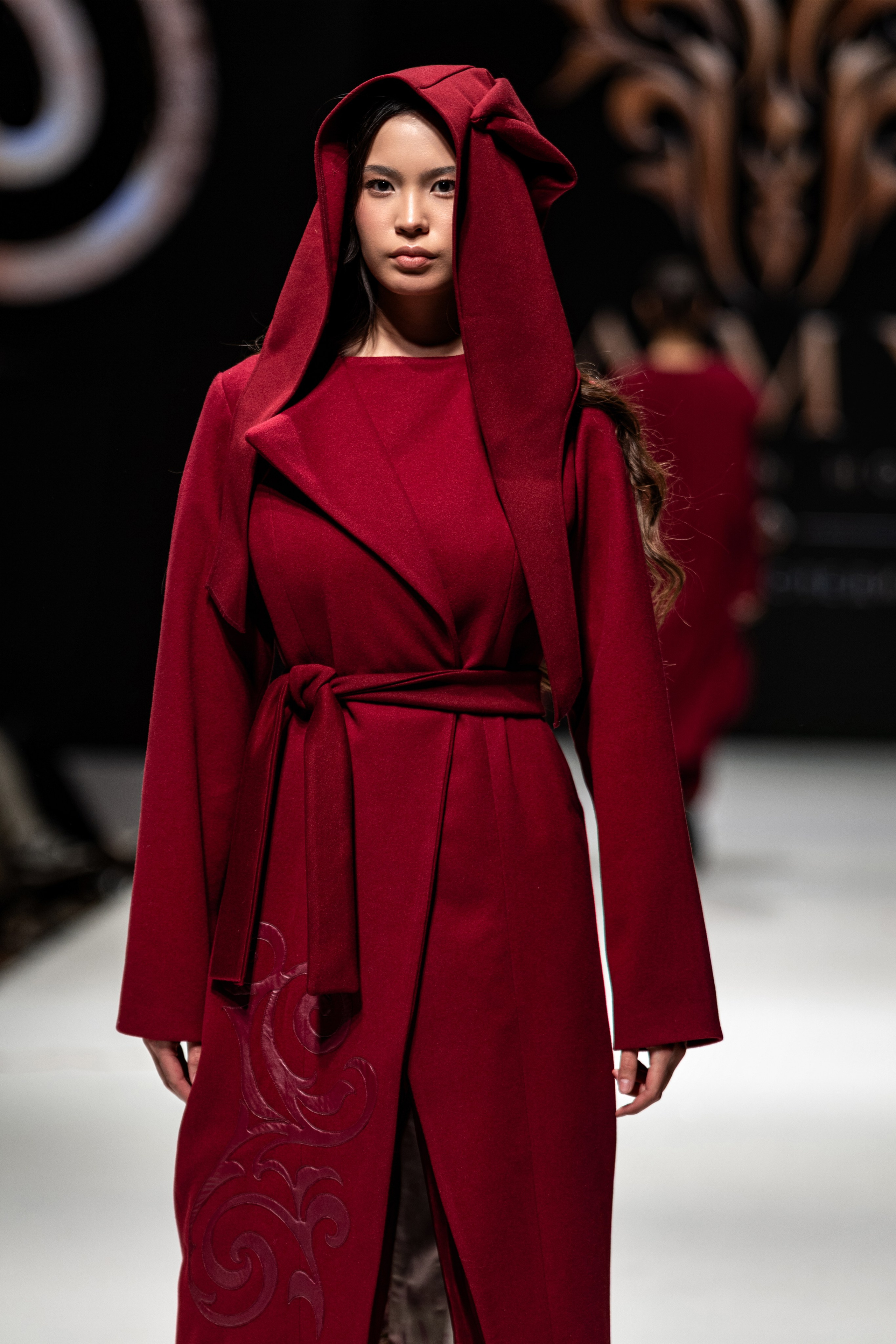 Fashion House TAMYR. Сайт Алматинского НЮ АРТ, будуар и фэшн фотографа Дениса Карпенко