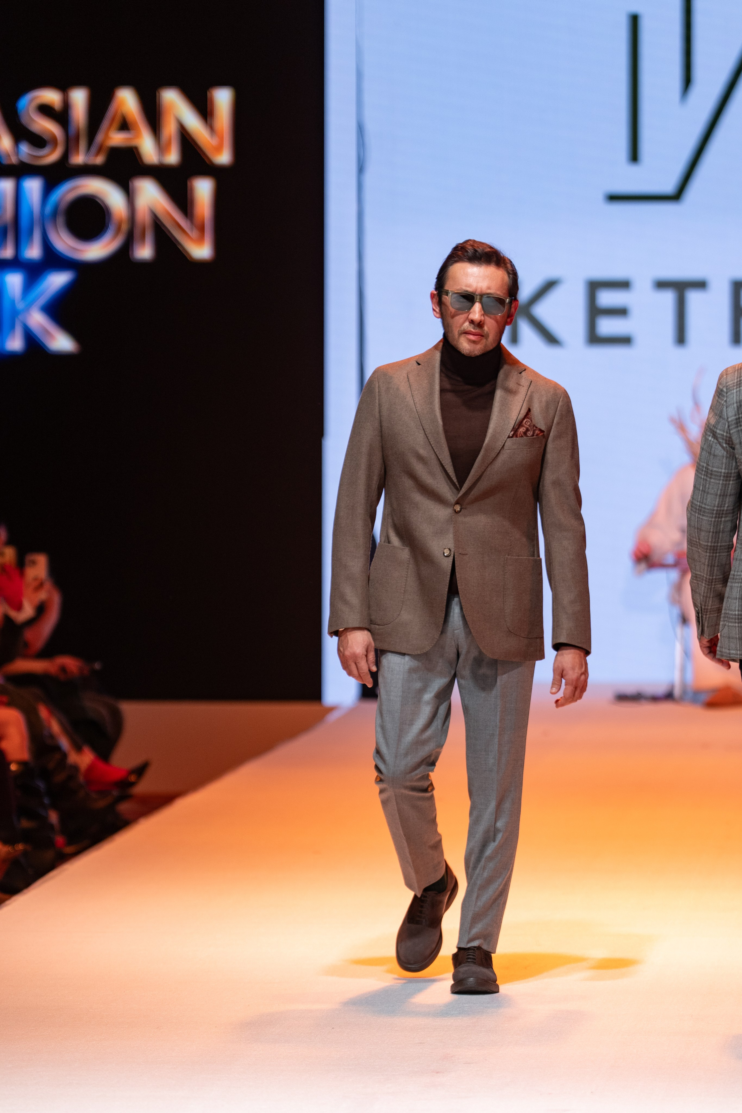 Brand Ketroy