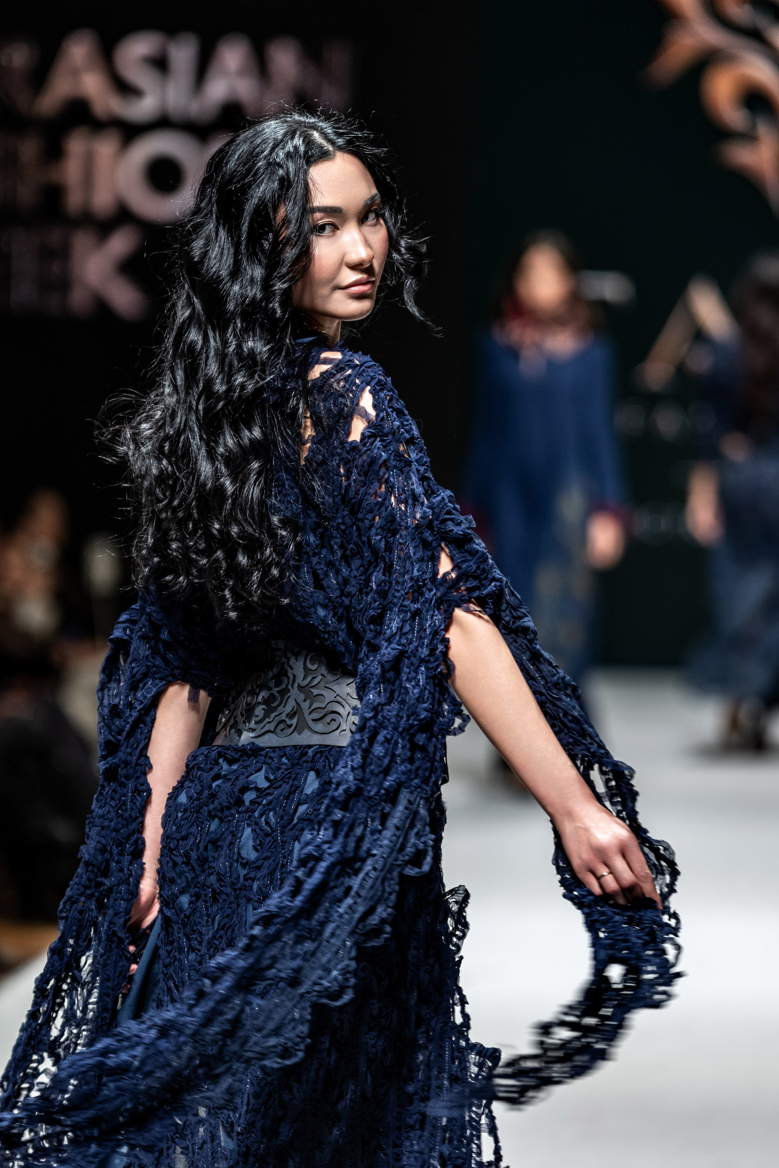 Fashion House TAMYR. Сайт Алматинского НЮ АРТ, будуар и фэшн фотографа Дениса Карпенко