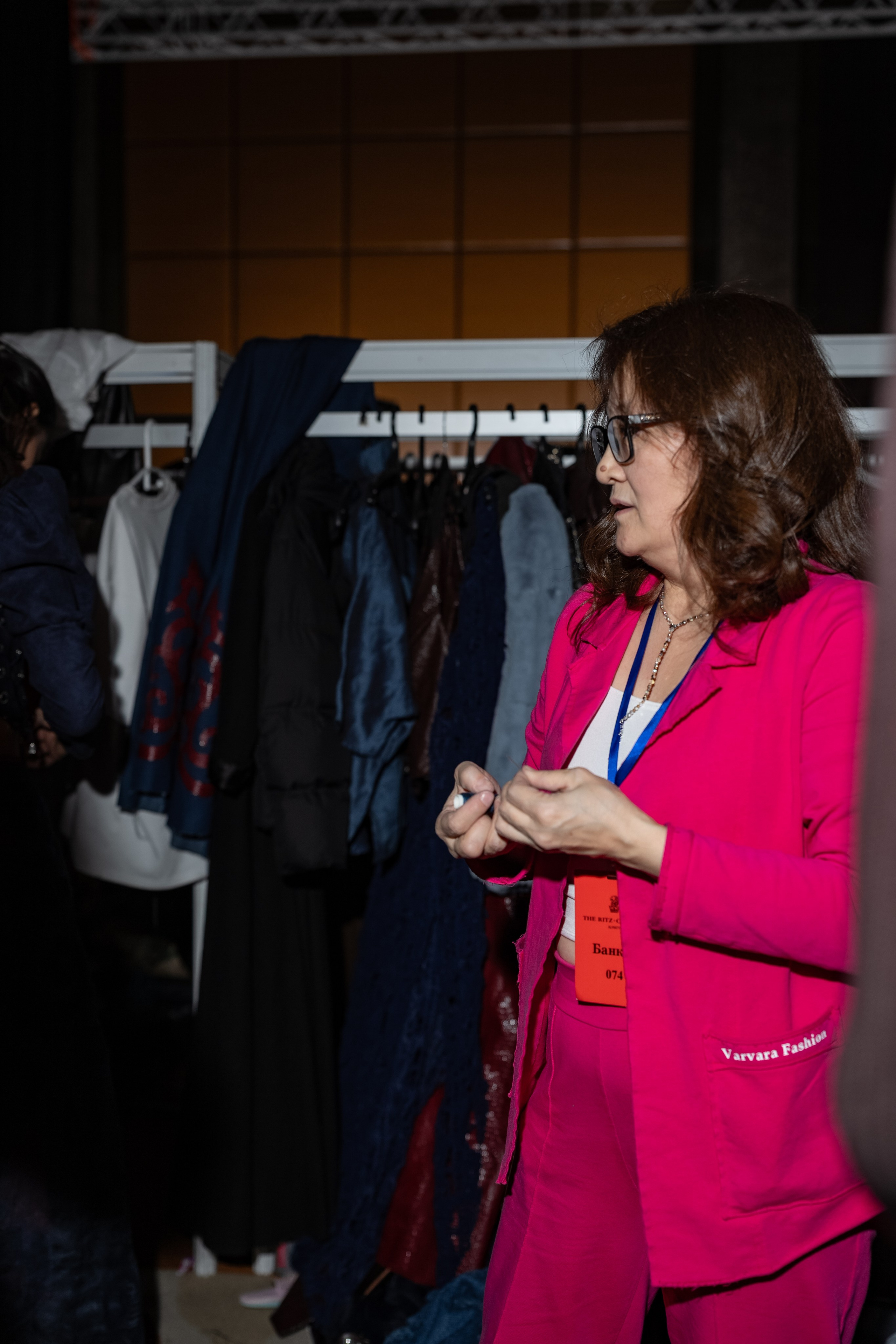 Backstage. Сайт Алматинского НЮ АРТ, будуар и фэшн фотографа Дениса Карпенко