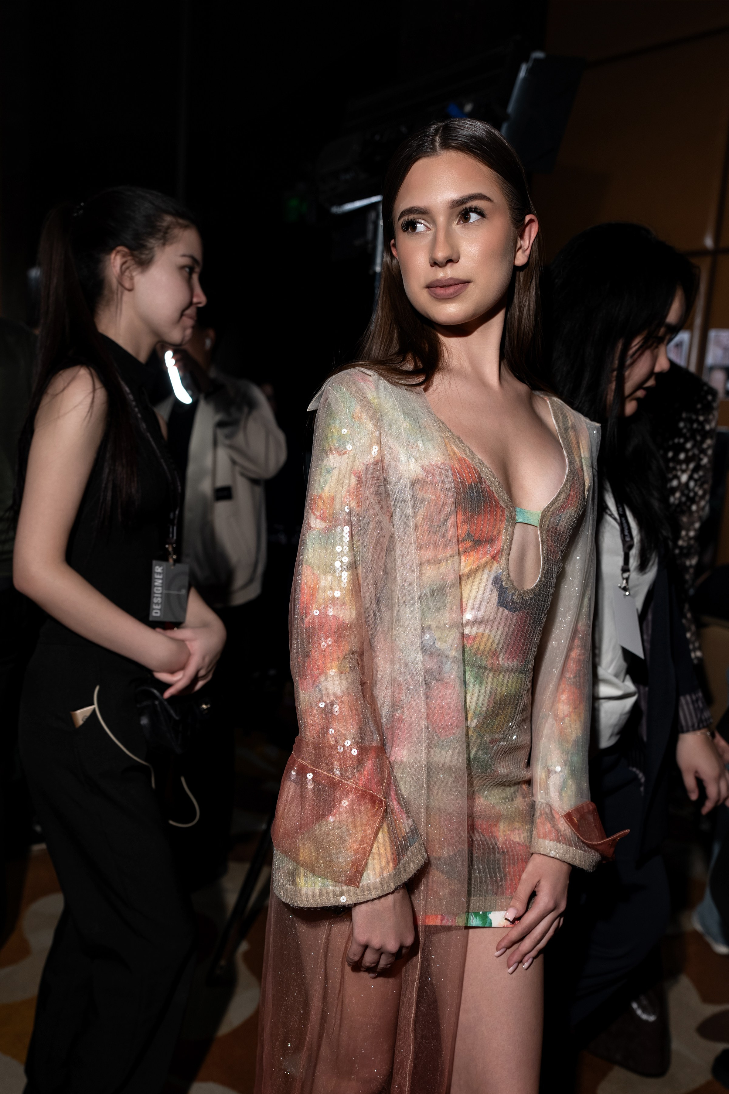 Backstage. Сайт Алматинского НЮ АРТ, будуар и фэшн фотографа Дениса Карпенко