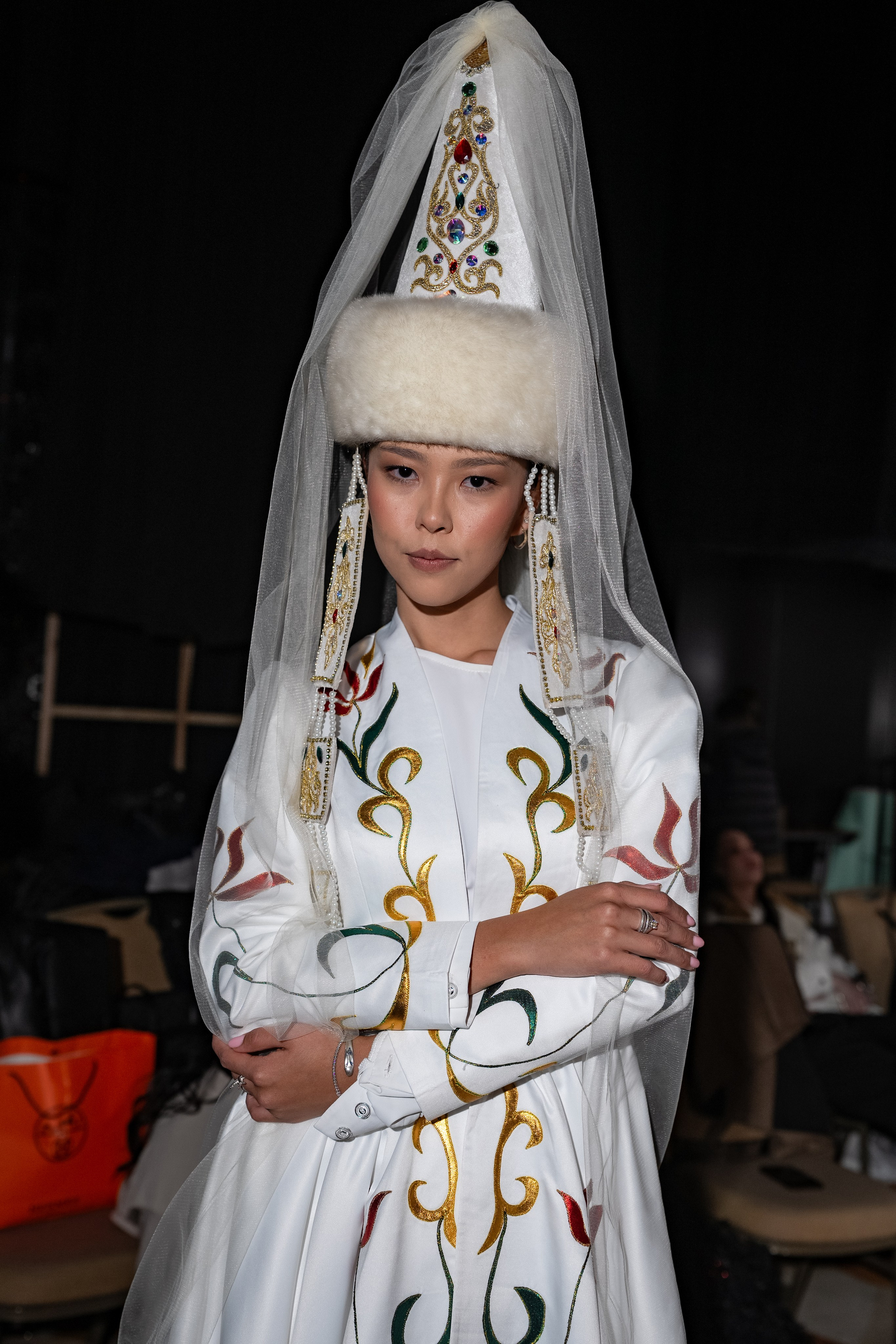 Backstage. Сайт Алматинского НЮ АРТ, будуар и фэшн фотографа Дениса Карпенко