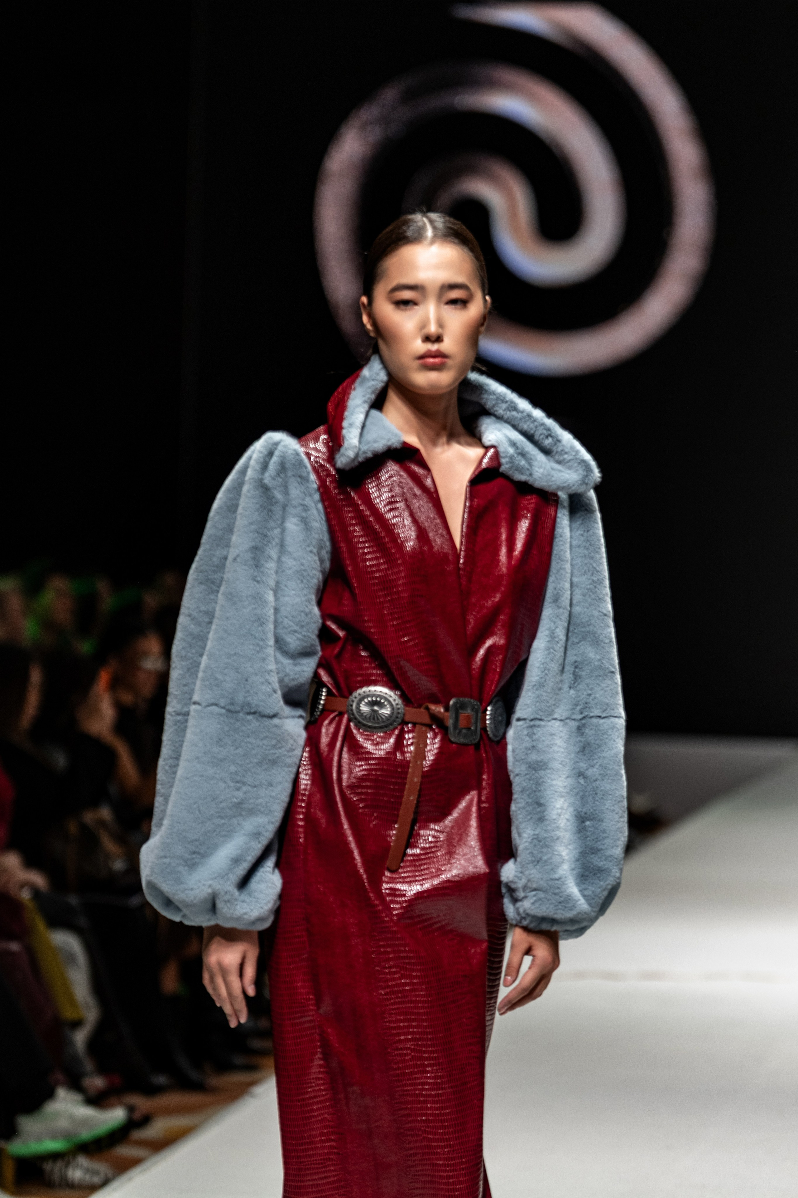 Fashion House TAMYR. Сайт Алматинского НЮ АРТ, будуар и фэшн фотографа Дениса Карпенко