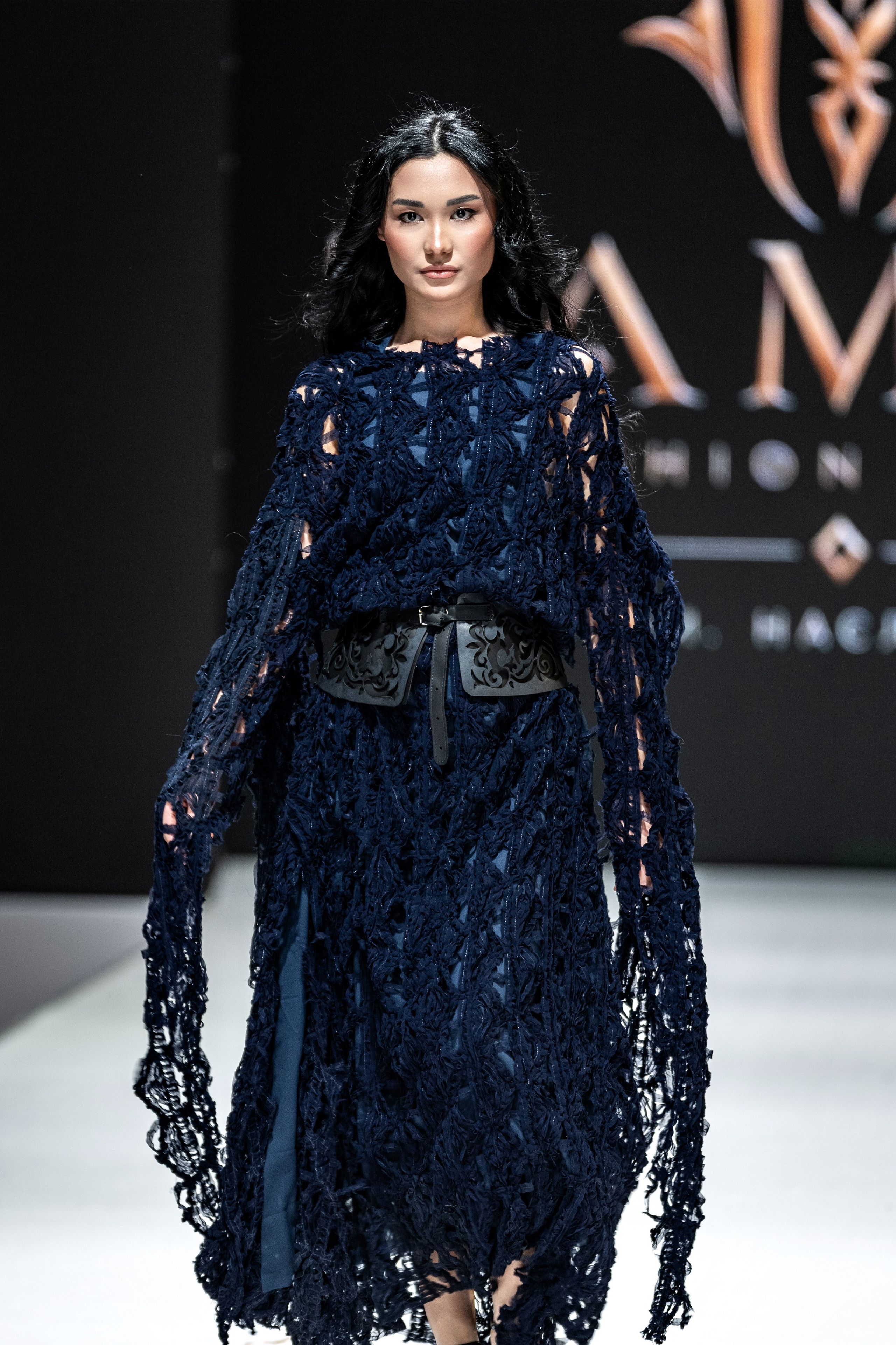 Fashion House TAMYR. Сайт Алматинского НЮ АРТ, будуар и фэшн фотографа Дениса Карпенко