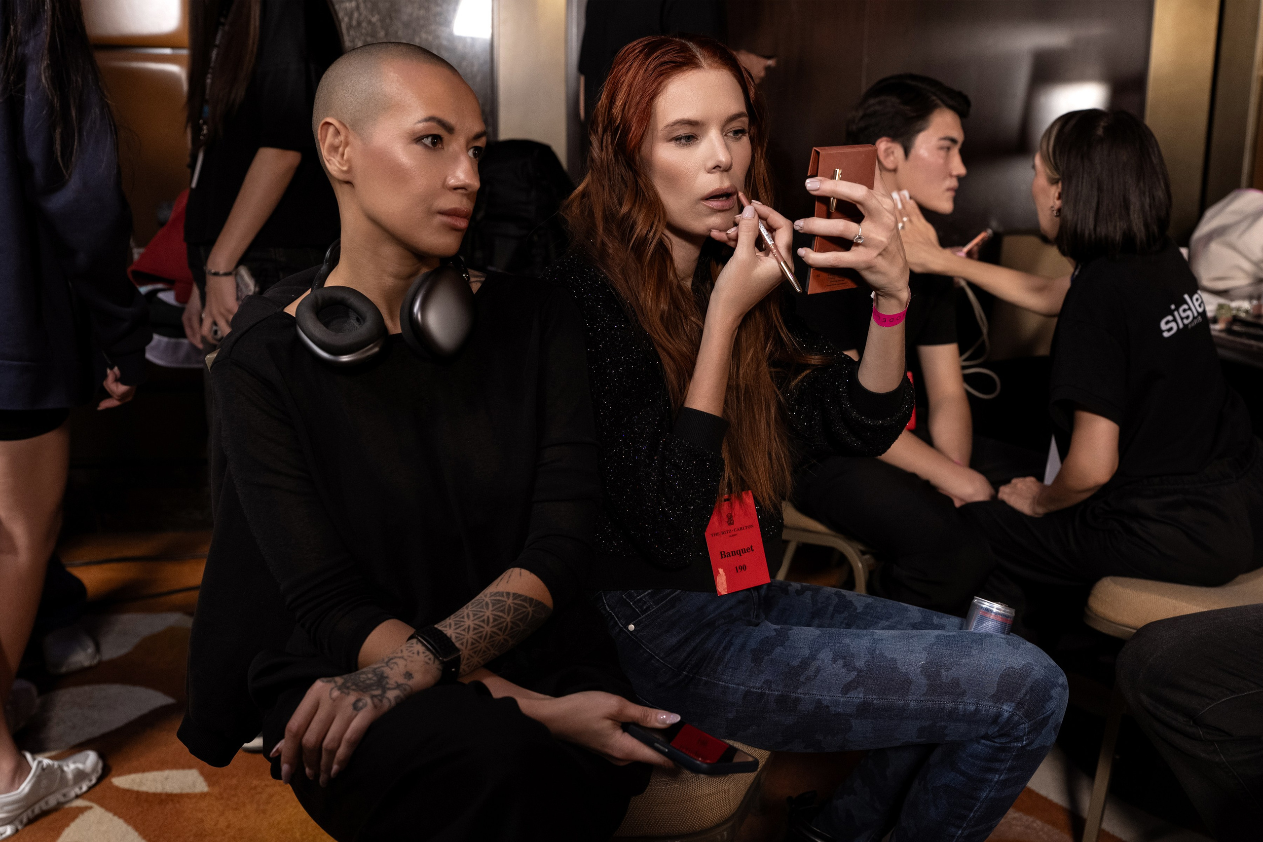 Backstage. Сайт Алматинского НЮ АРТ, будуар и фэшн фотографа Дениса Карпенко