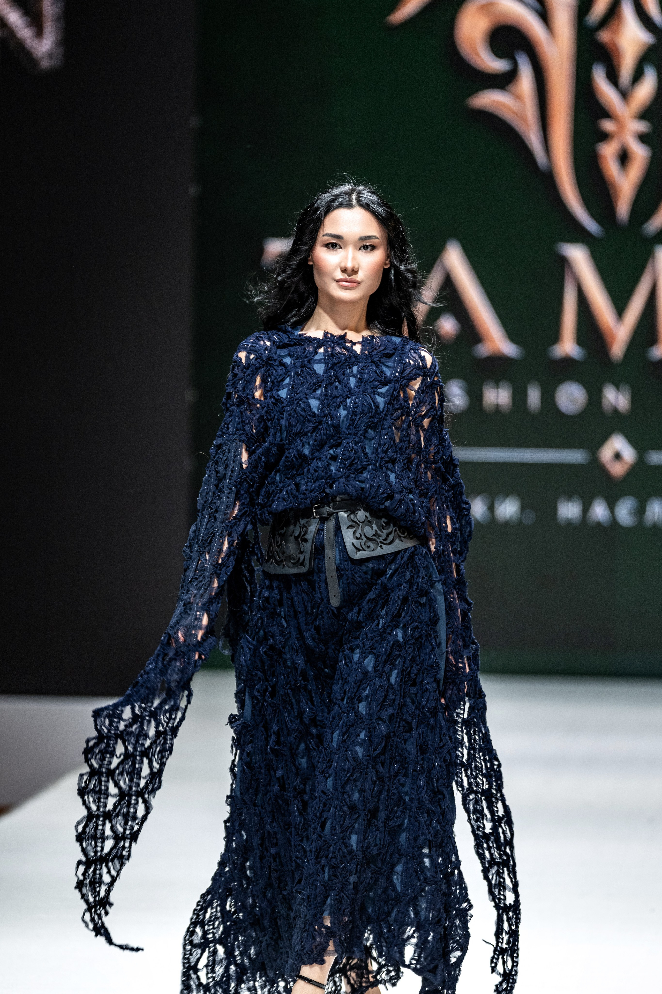 Fashion House TAMYR. Сайт Алматинского НЮ АРТ, будуар и фэшн фотографа Дениса Карпенко