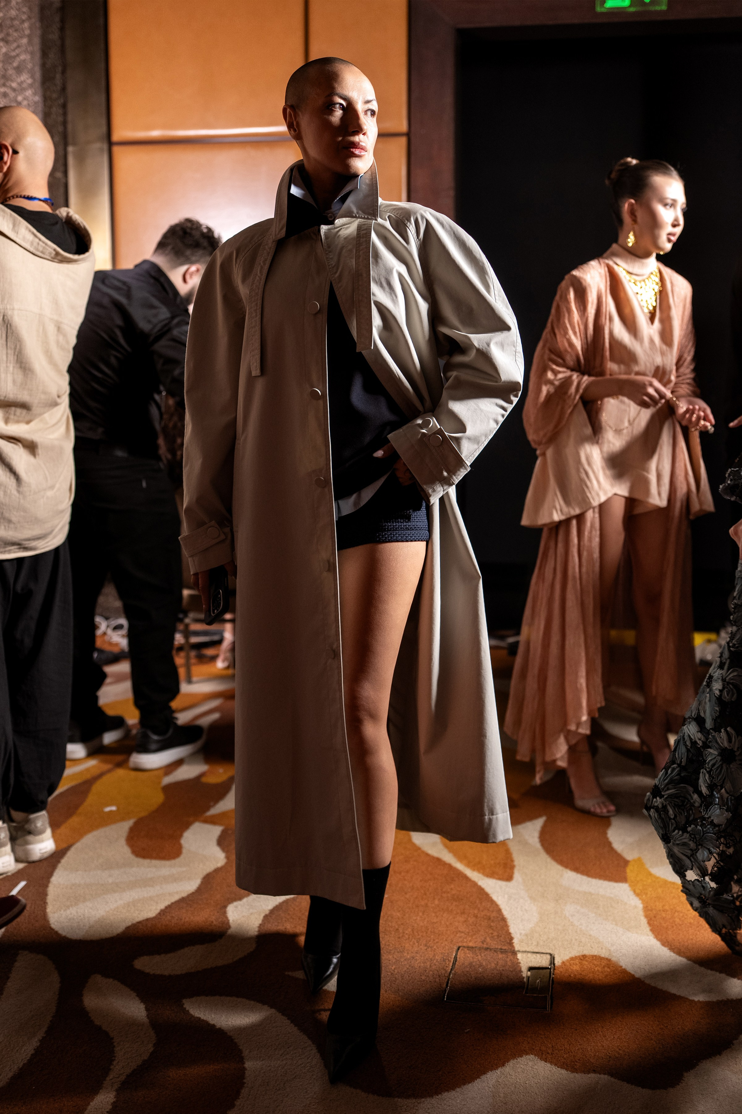 Backstage. Сайт Алматинского НЮ АРТ, будуар и фэшн фотографа Дениса Карпенко