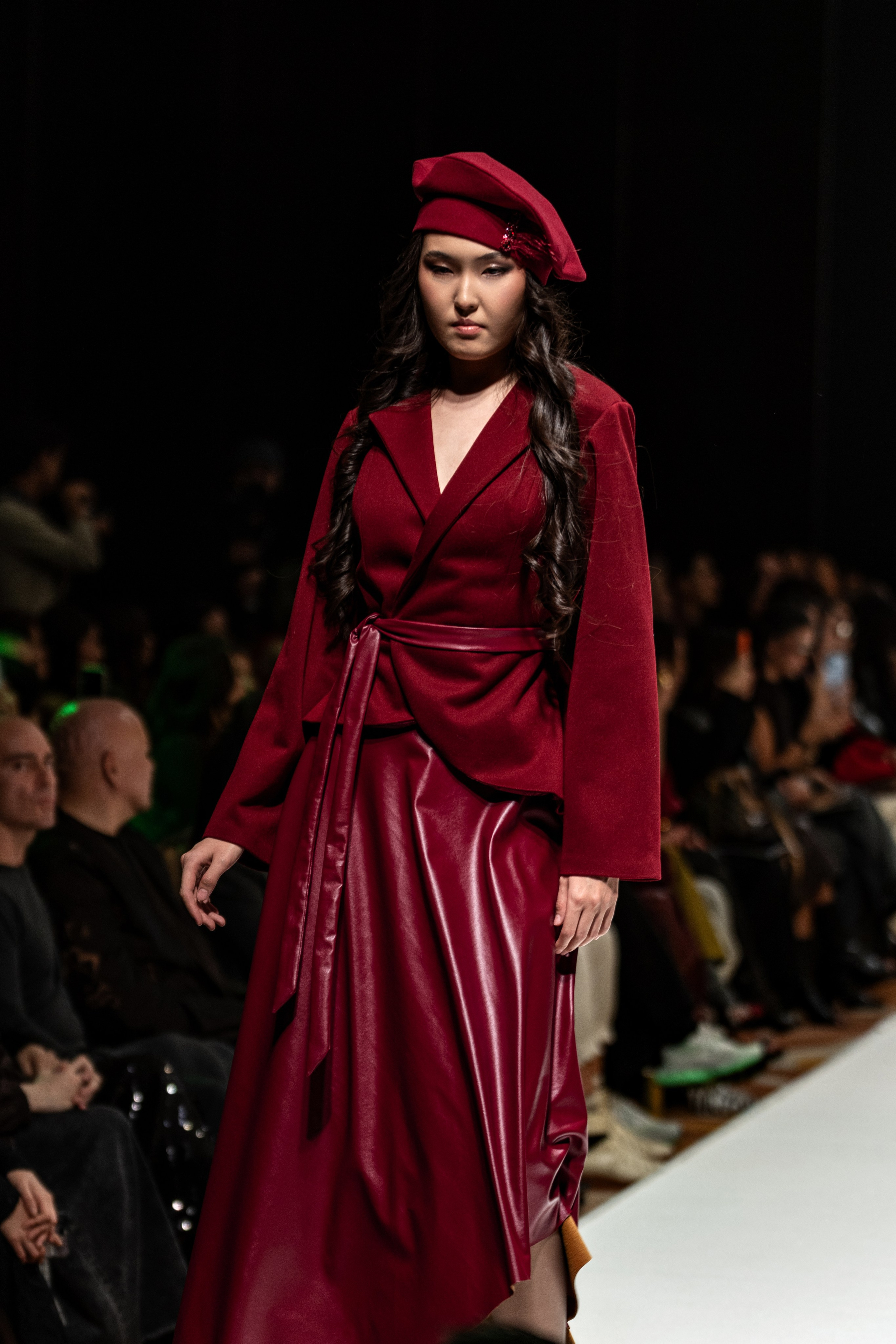 Fashion House TAMYR. Сайт Алматинского НЮ АРТ, будуар и фэшн фотографа Дениса Карпенко