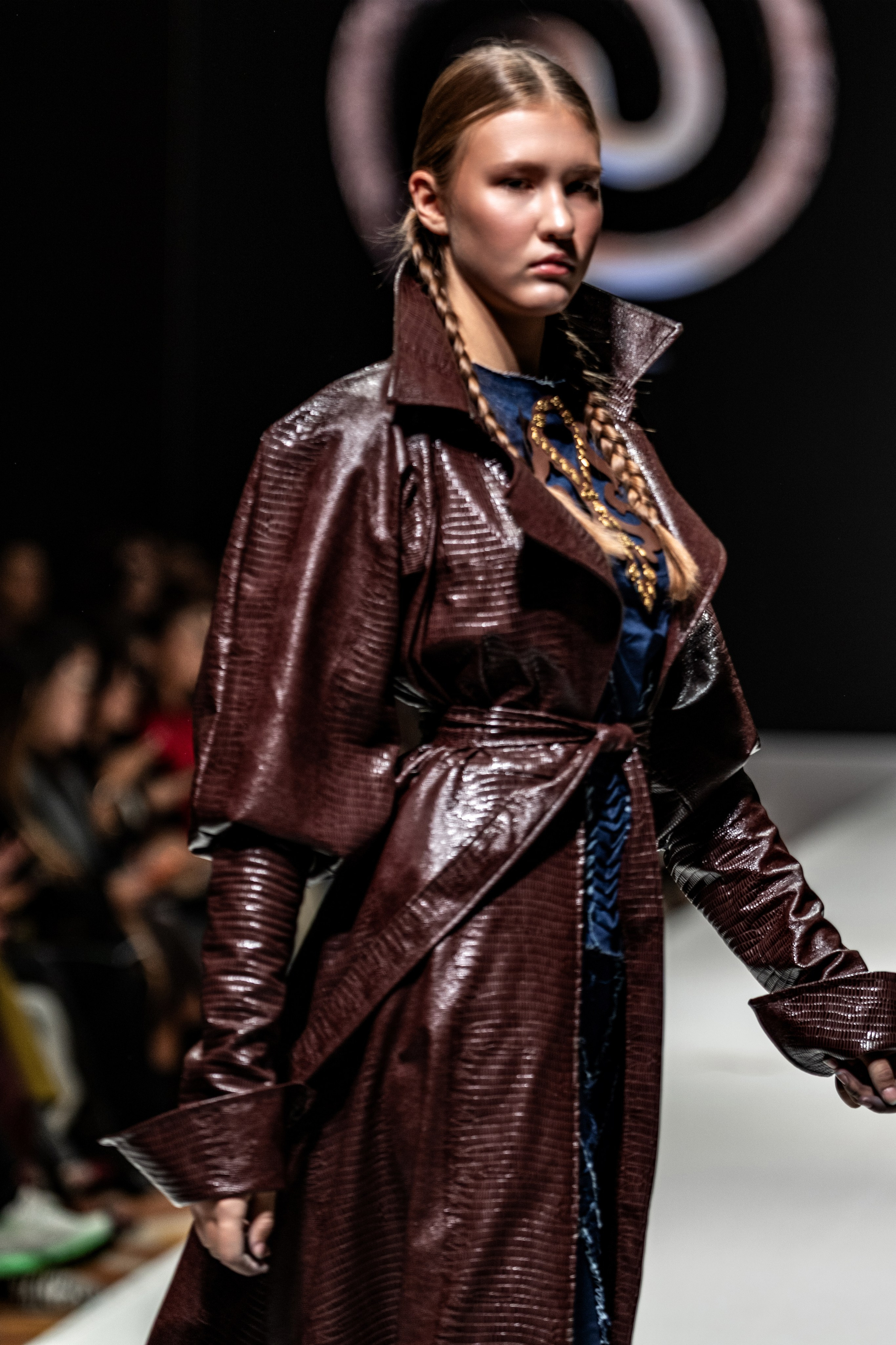 Fashion House TAMYR. Сайт Алматинского НЮ АРТ, будуар и фэшн фотографа Дениса Карпенко