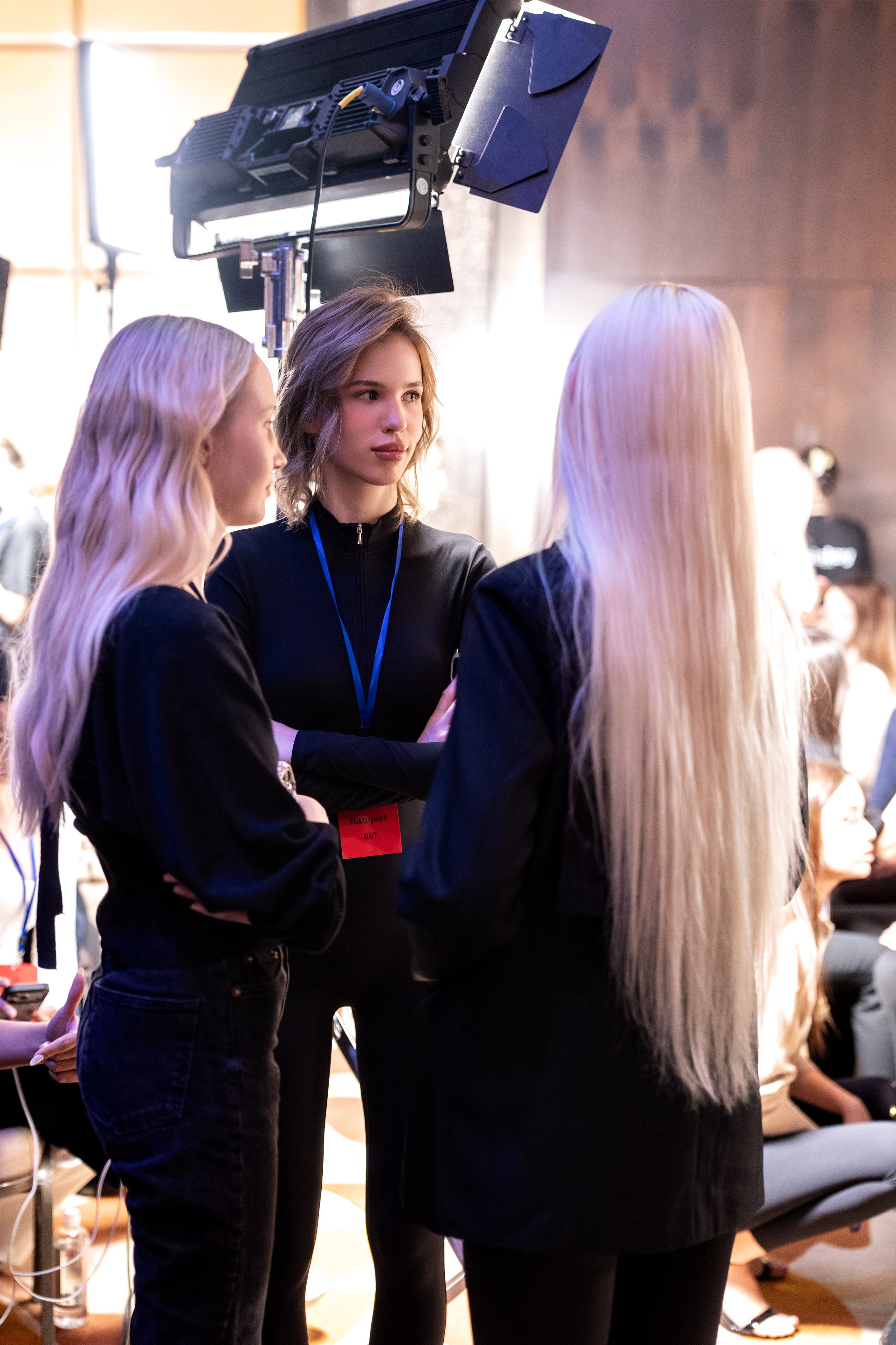 Backstage. Сайт Алматинского НЮ АРТ, будуар и фэшн фотографа Дениса Карпенко