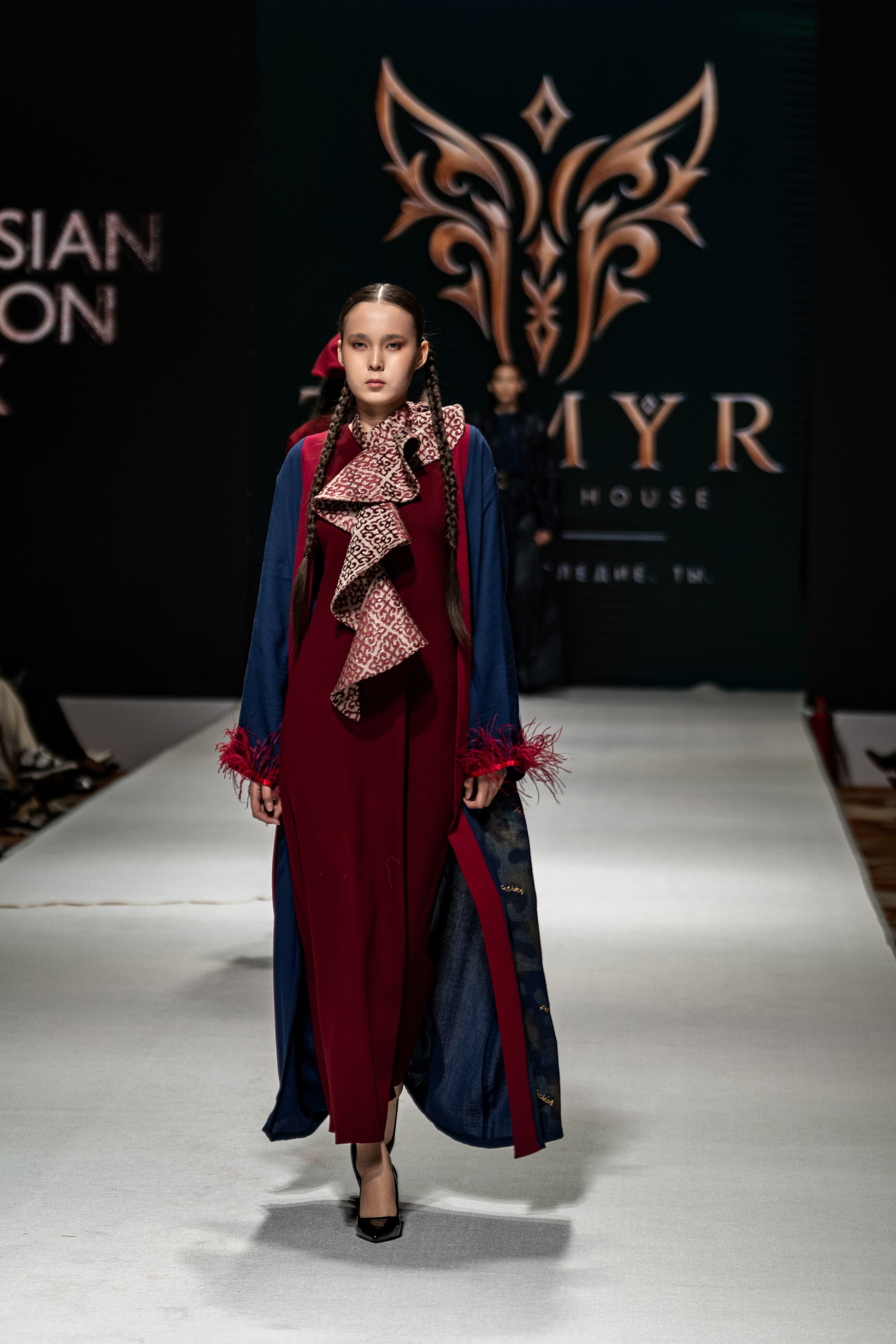 Fashion House TAMYR. Сайт Алматинского НЮ АРТ, будуар и фэшн фотографа Дениса Карпенко