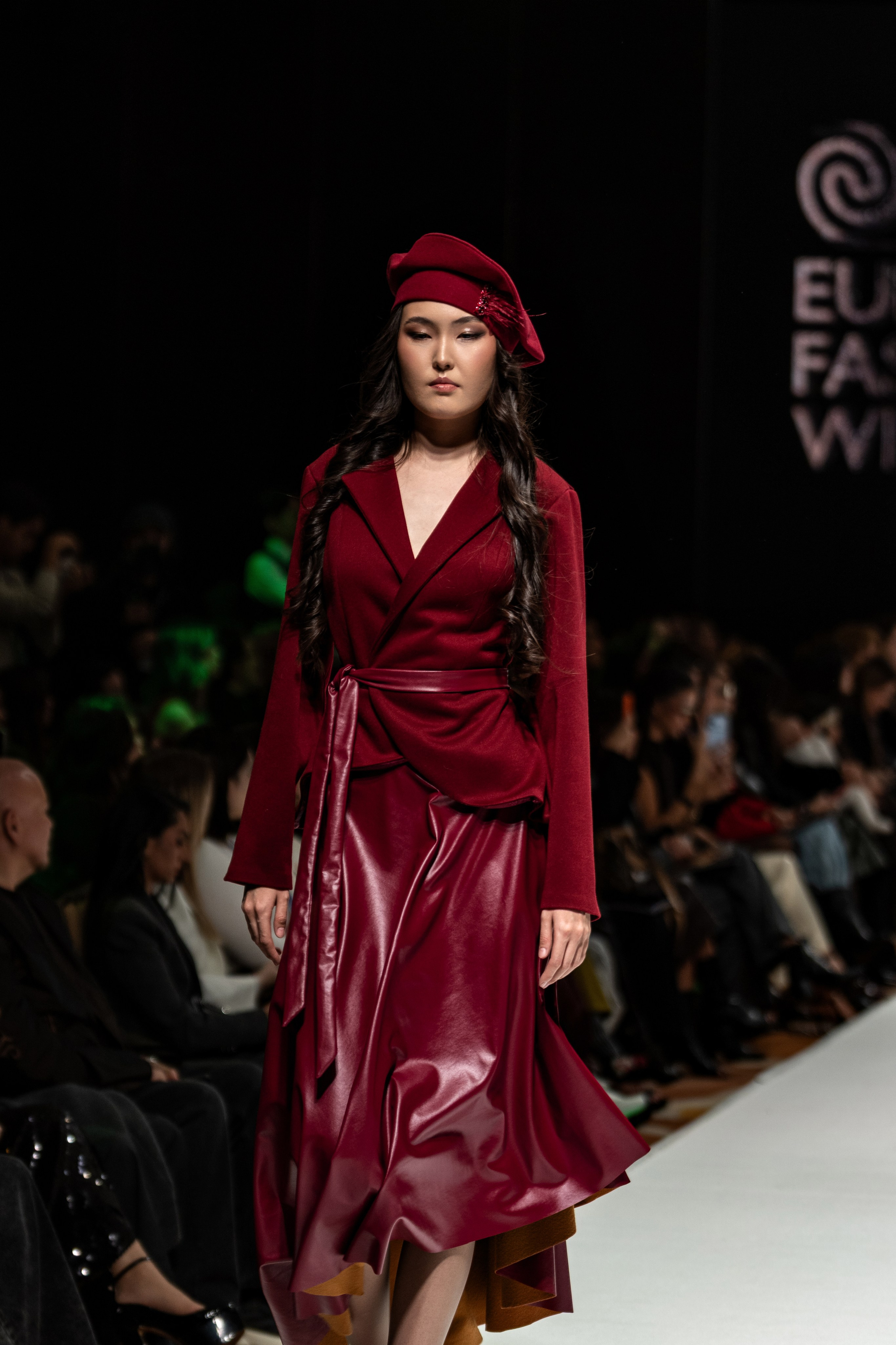 Fashion House TAMYR. Сайт Алматинского НЮ АРТ, будуар и фэшн фотографа Дениса Карпенко