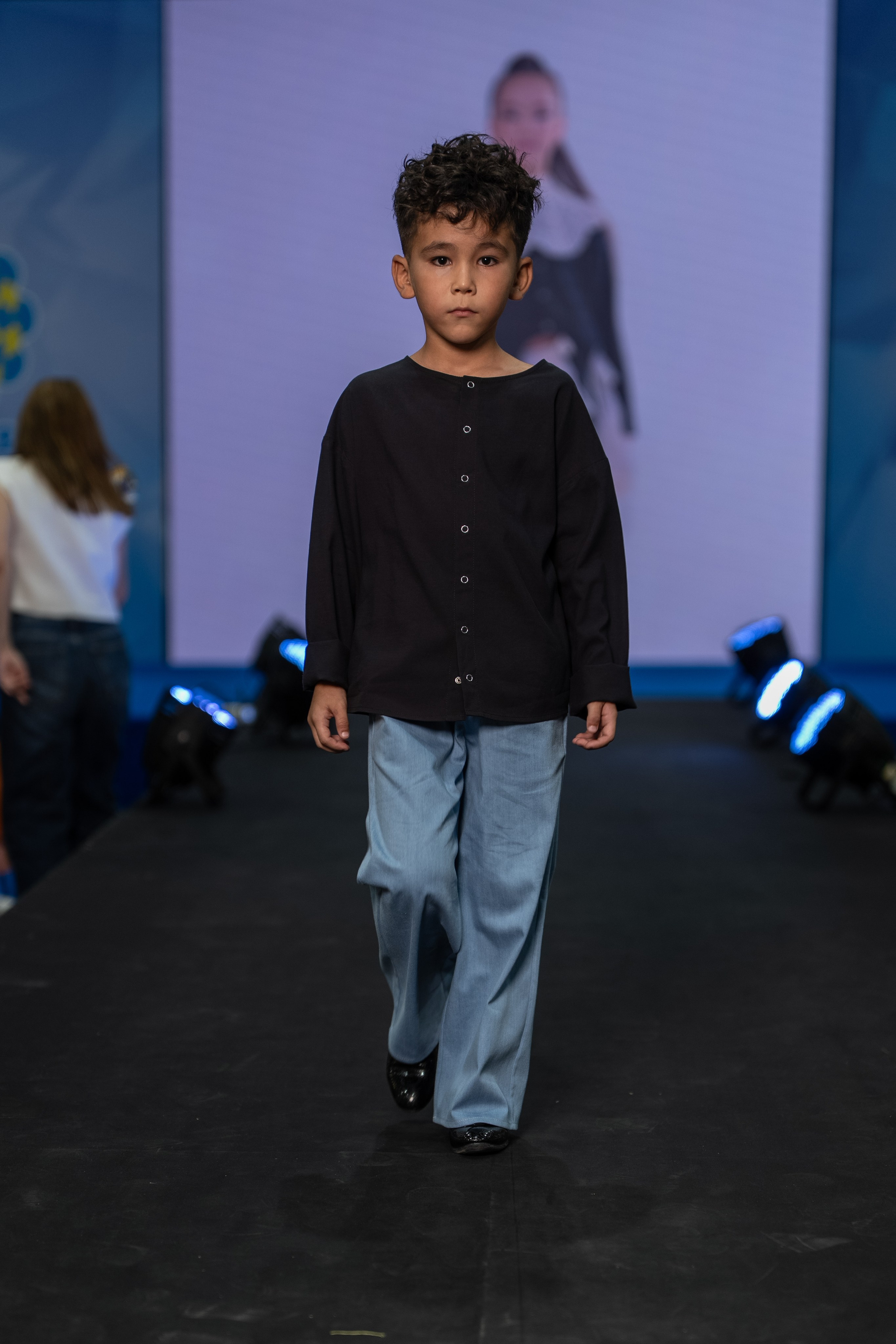 Designer Milar
