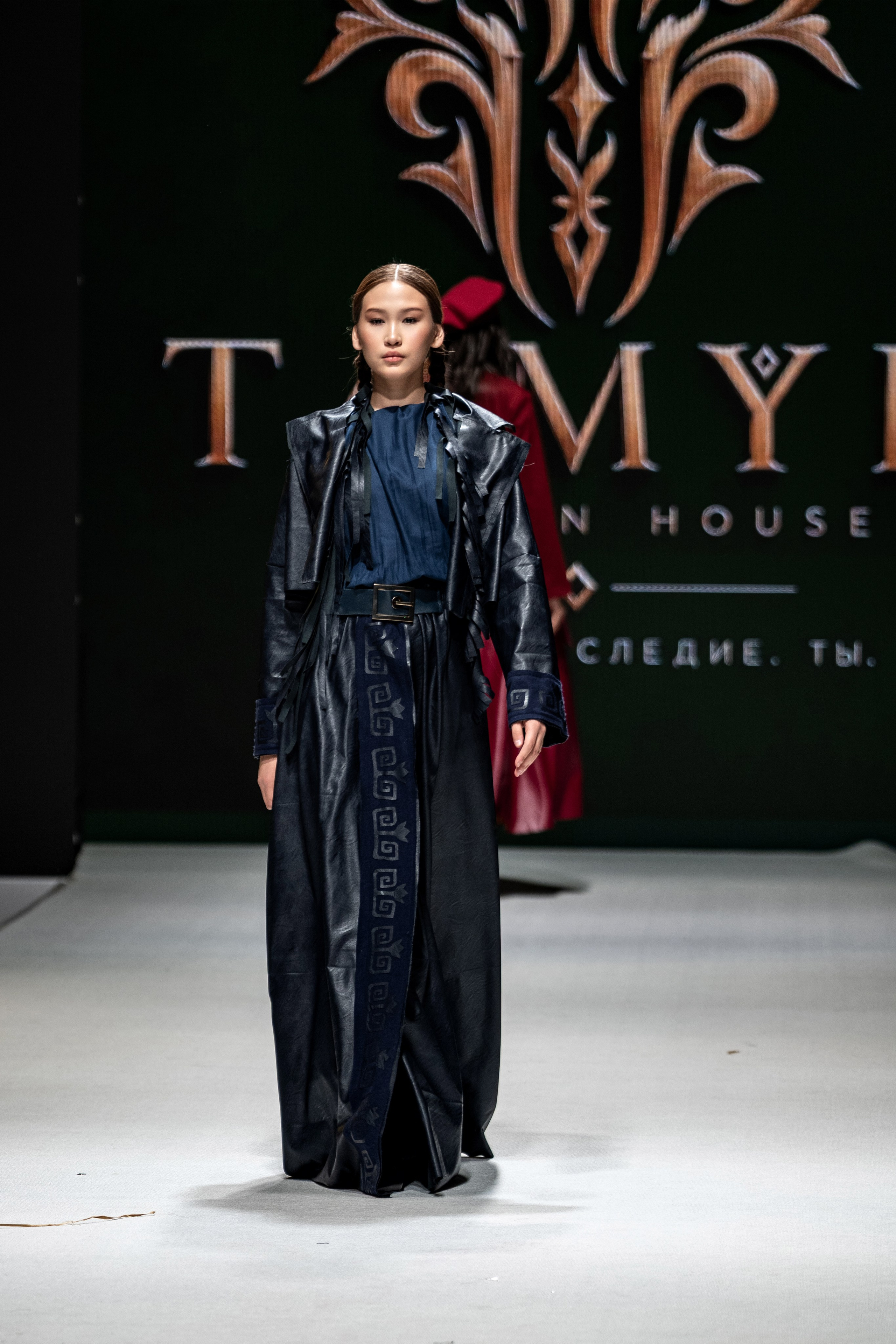Fashion House TAMYR. Сайт Алматинского НЮ АРТ, будуар и фэшн фотографа Дениса Карпенко