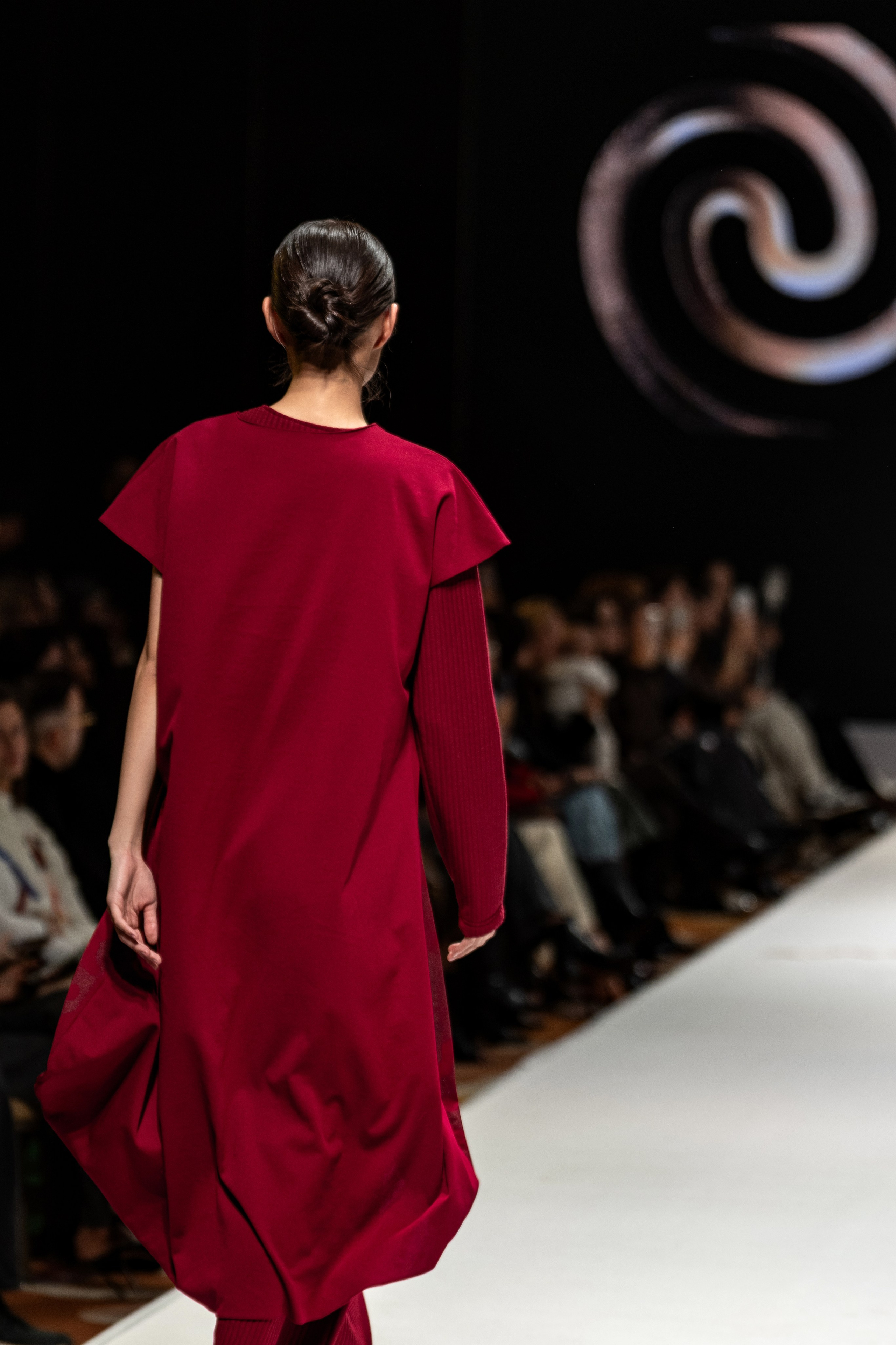 Fashion House TAMYR. Сайт Алматинского НЮ АРТ, будуар и фэшн фотографа Дениса Карпенко