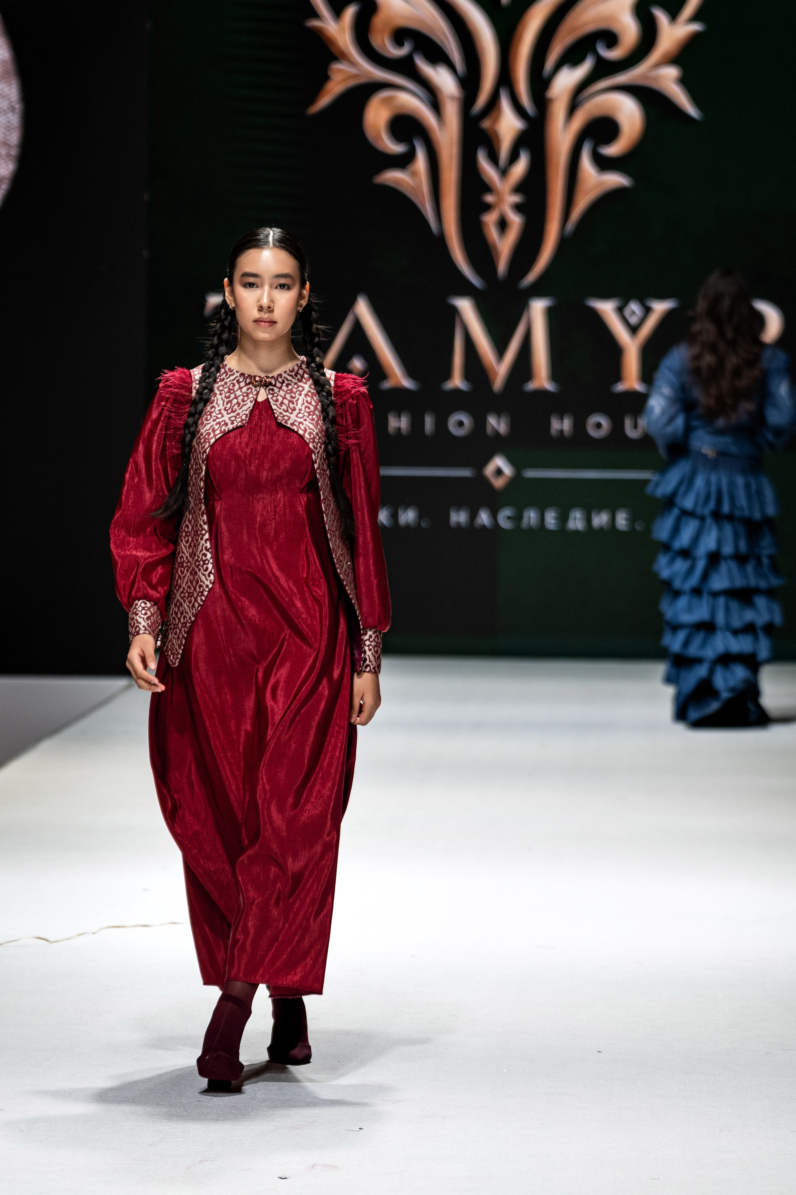 Fashion House TAMYR. Сайт Алматинского НЮ АРТ, будуар и фэшн фотографа Дениса Карпенко