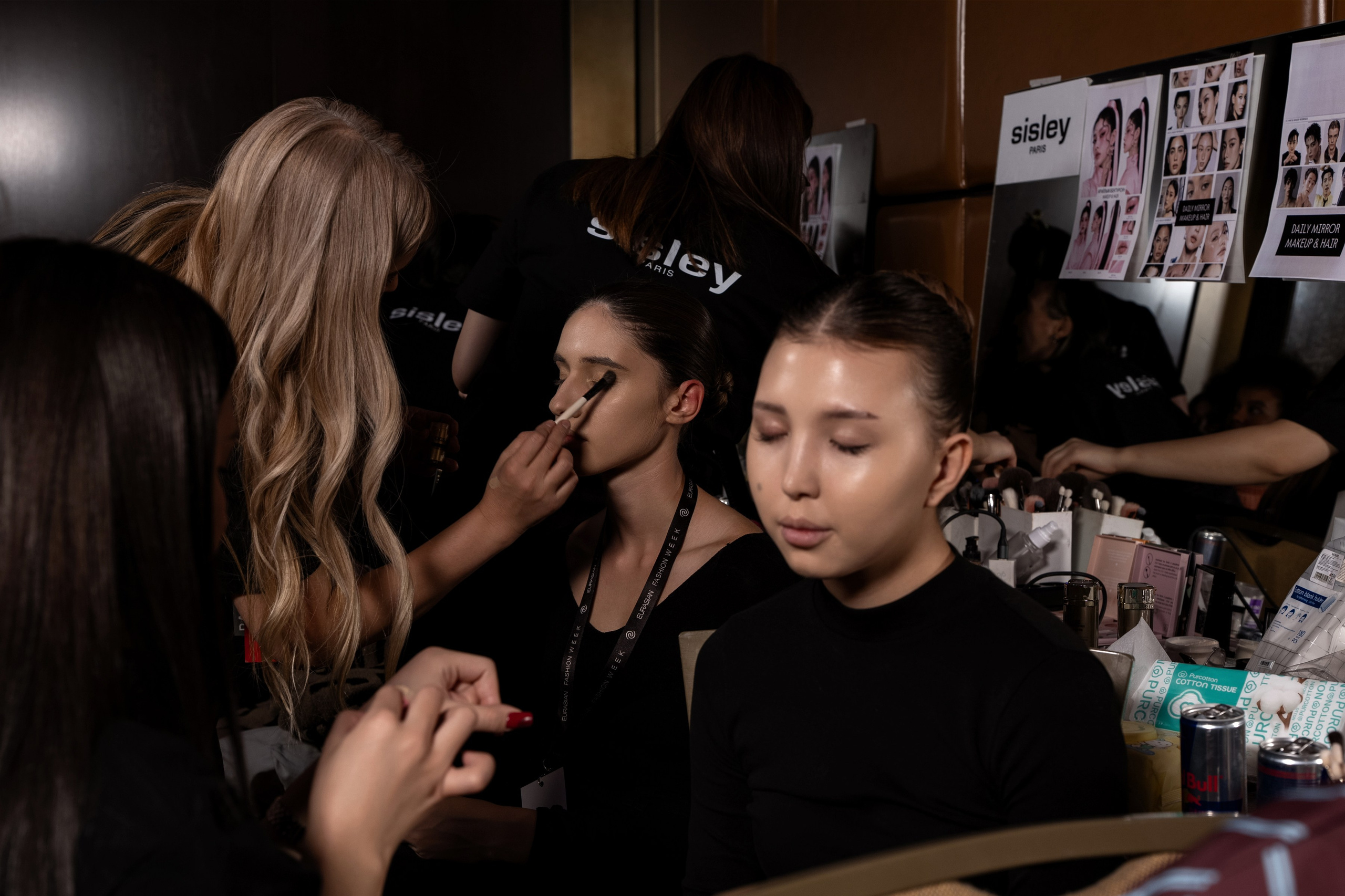 Backstage. Сайт Алматинского НЮ АРТ, будуар и фэшн фотографа Дениса Карпенко