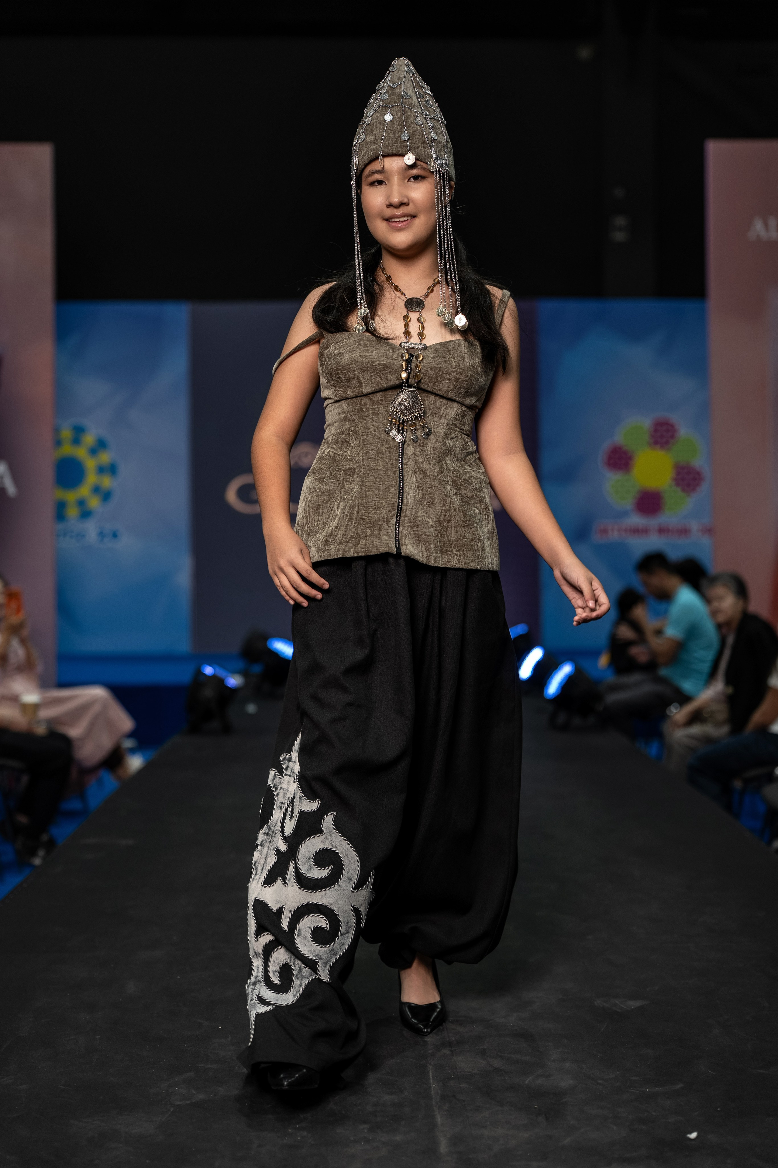 Designer Gulnur