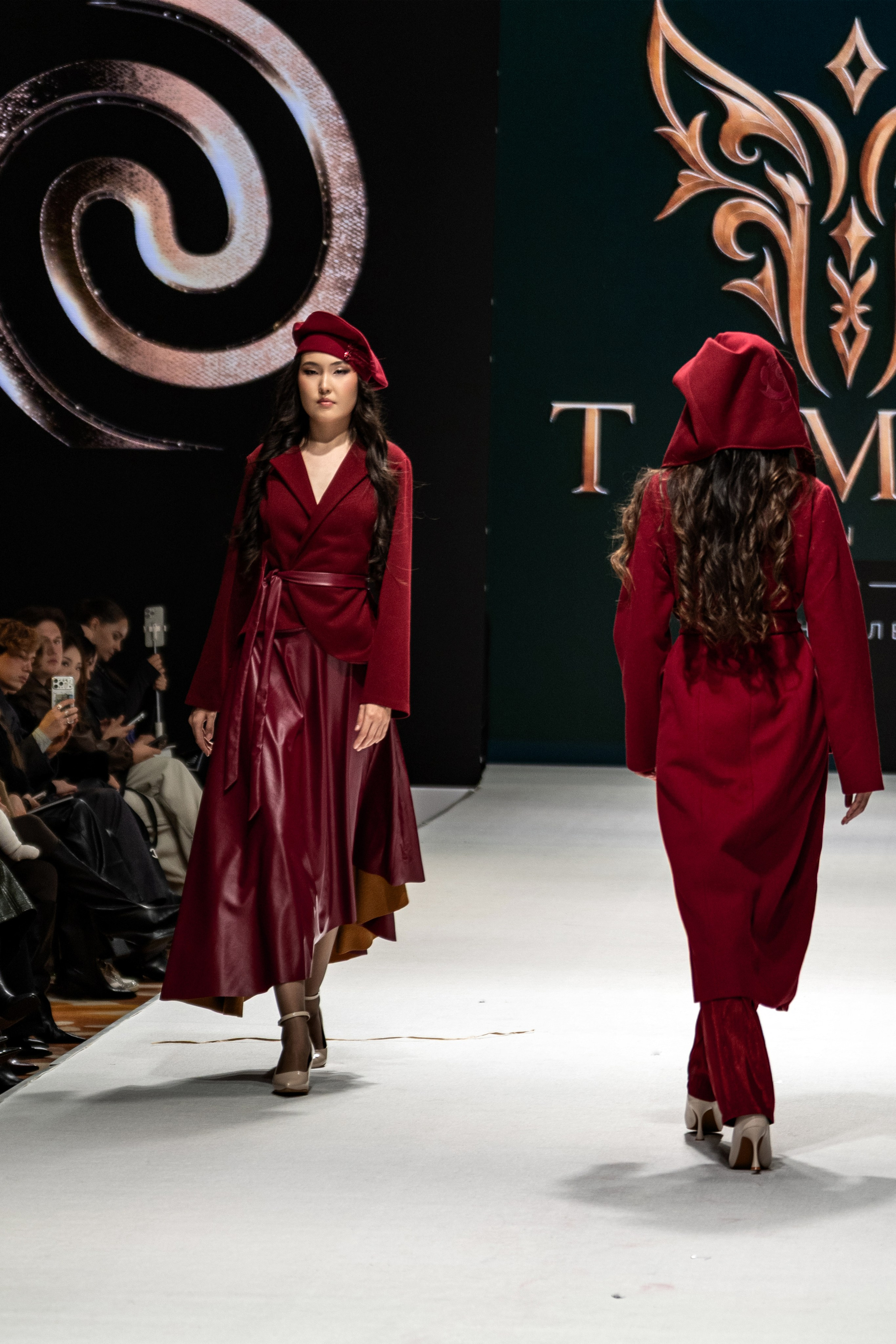 Fashion House TAMYR. Сайт Алматинского НЮ АРТ, будуар и фэшн фотографа Дениса Карпенко