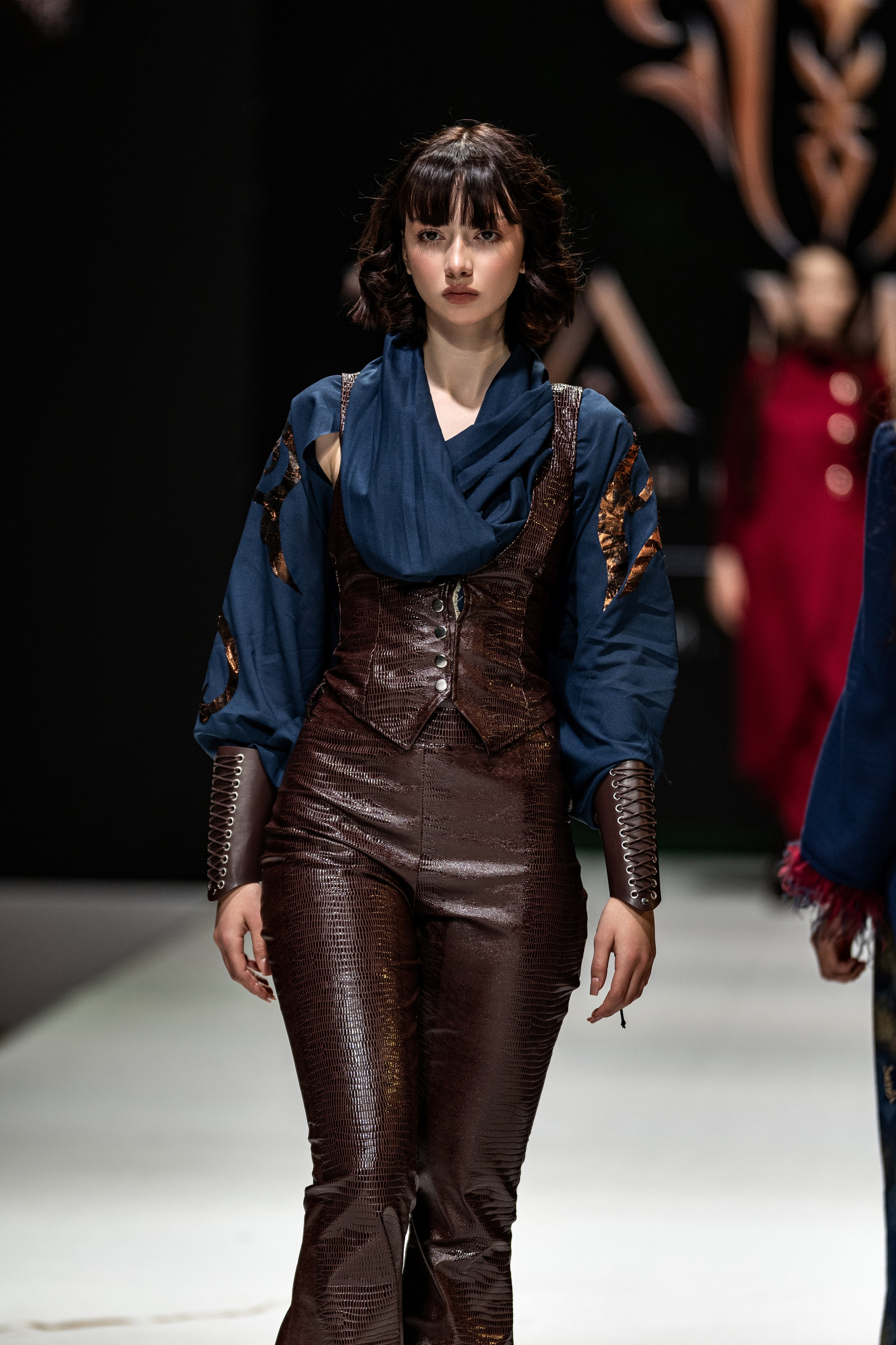 Fashion House TAMYR. Сайт Алматинского НЮ АРТ, будуар и фэшн фотографа Дениса Карпенко