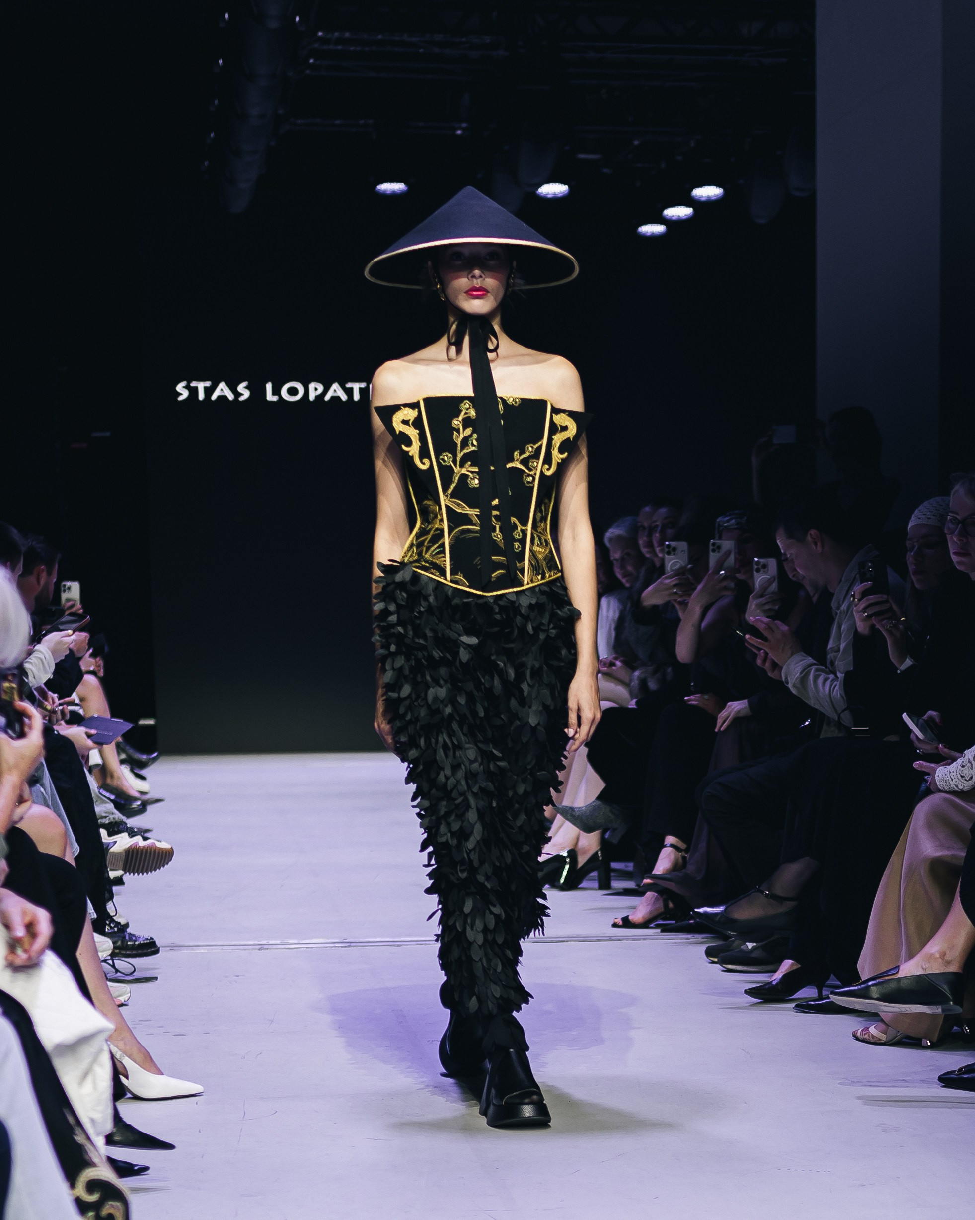 STAS LOPATKIN. Елизавета Федотова | фэшн-фотограф