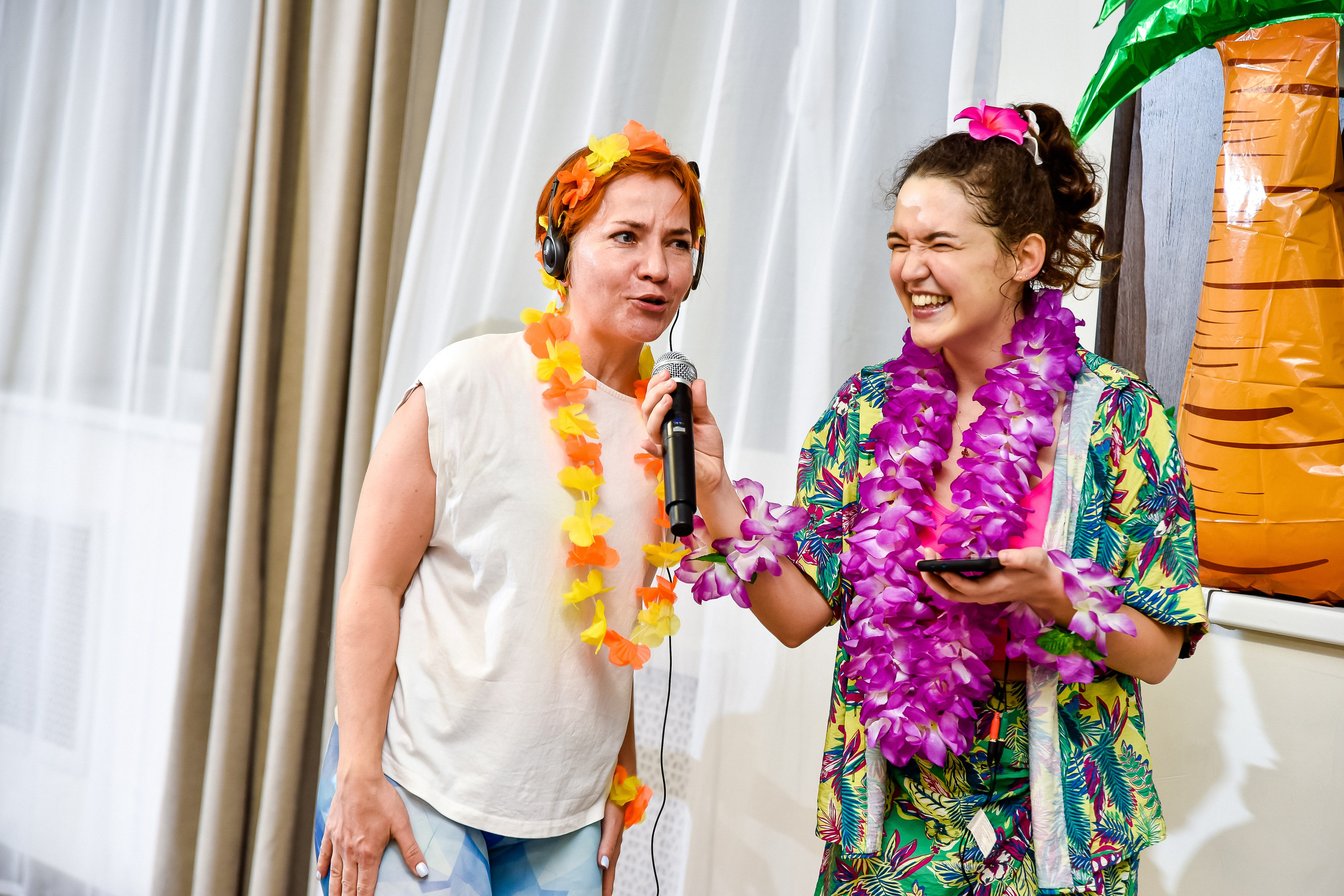 НОВОГОДНЯЯ ГАВАЙСКАЯ ТАНЦЕВАЛЬНАЯ ФИТНЕС- ВЕЧЕРИНКА