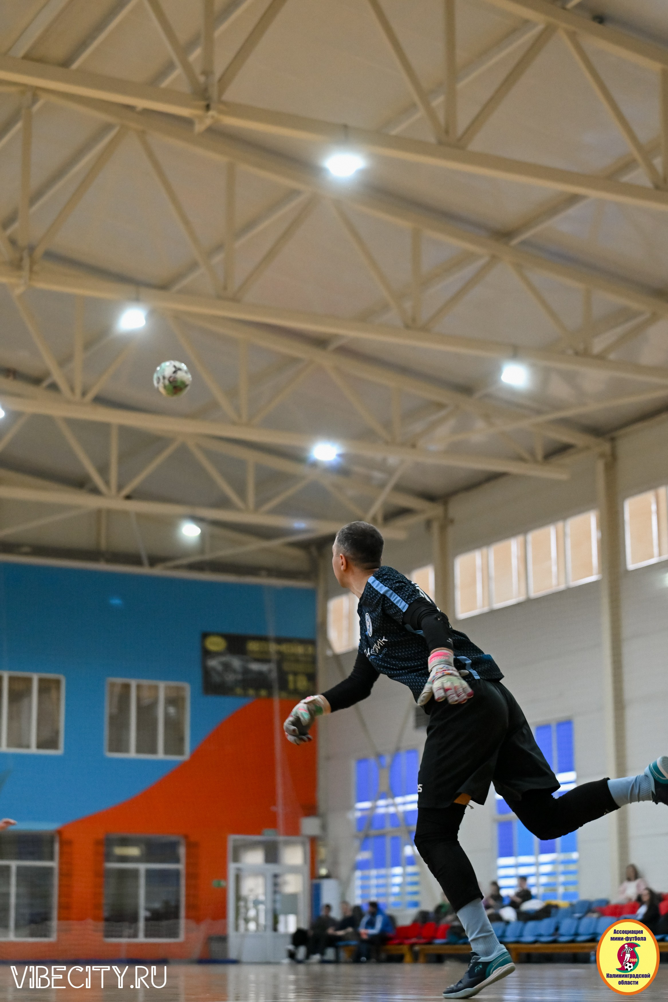 8 тур Корпоративной Бизнес-Лиги по футзалу. VIBECITY.RU Вайб Сити Ру Фоторепортажи Фотоотчеты Калининград