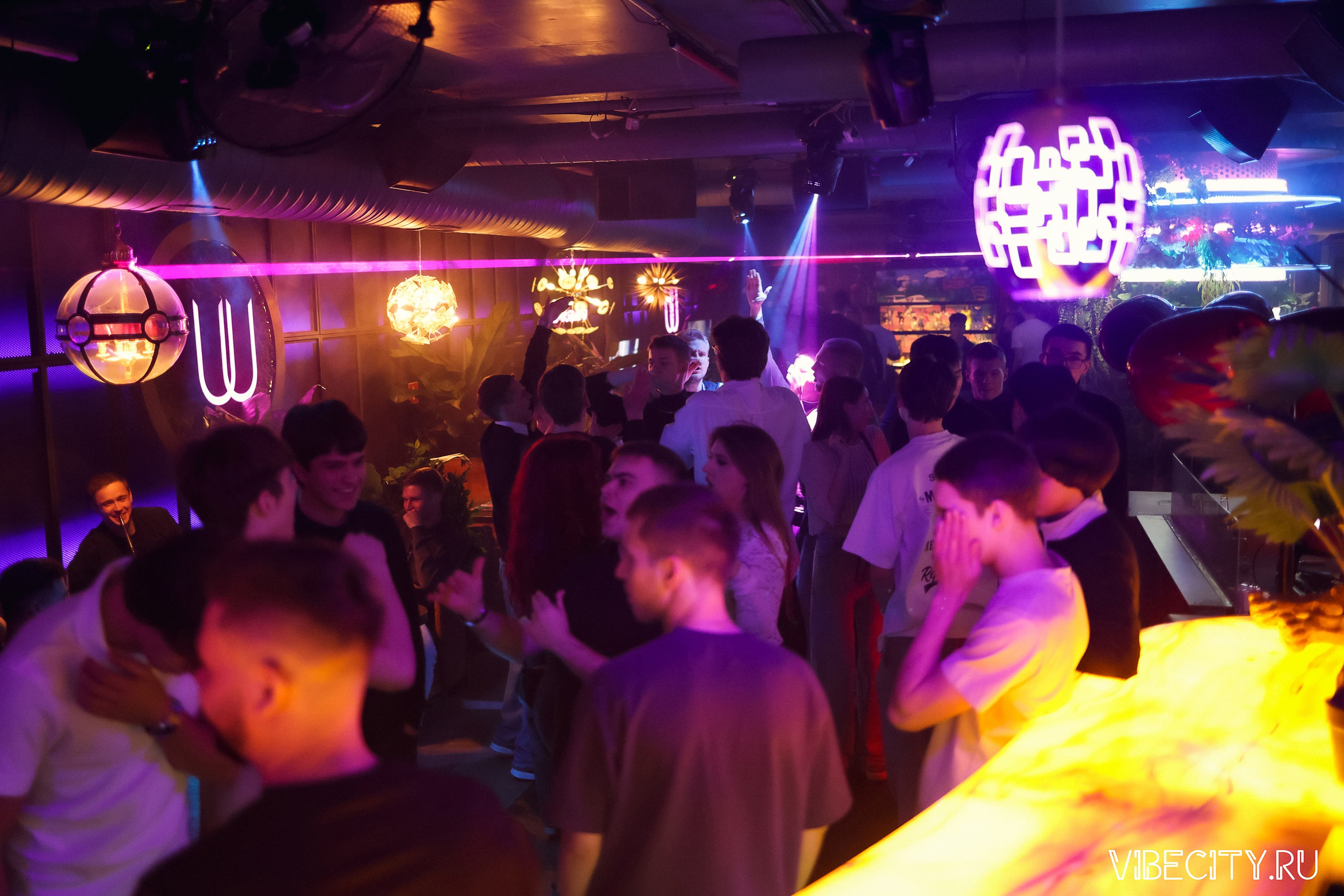 DOUBLE U. VIBECITY.RU Вайб Сити Ру Фоторепортажи Фотоотчеты Калининград