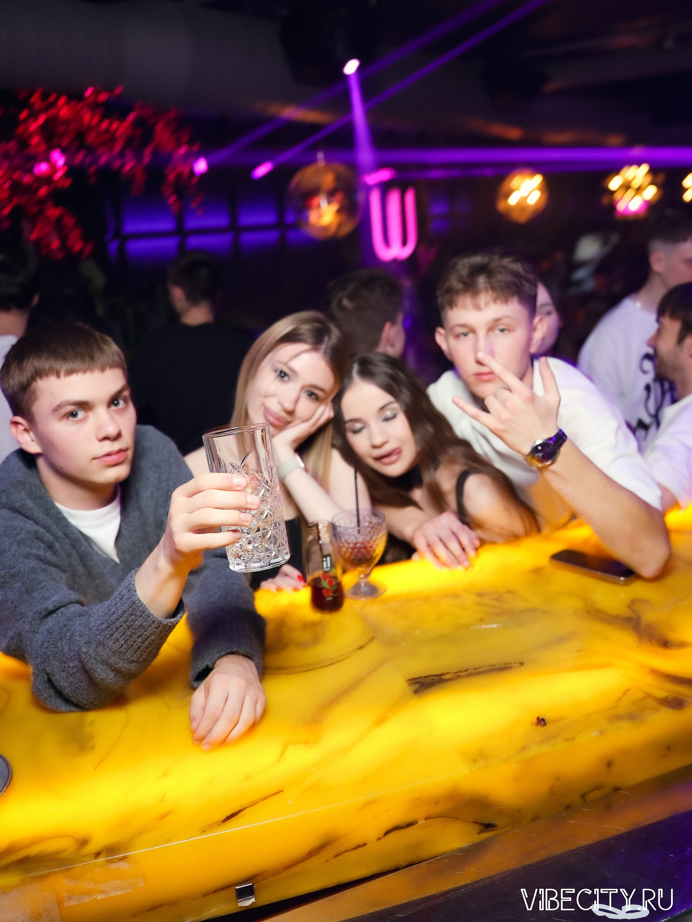 DOUBLE U. VIBECITY.RU Вайб Сити Ру Фоторепортажи Фотоотчеты Калининград