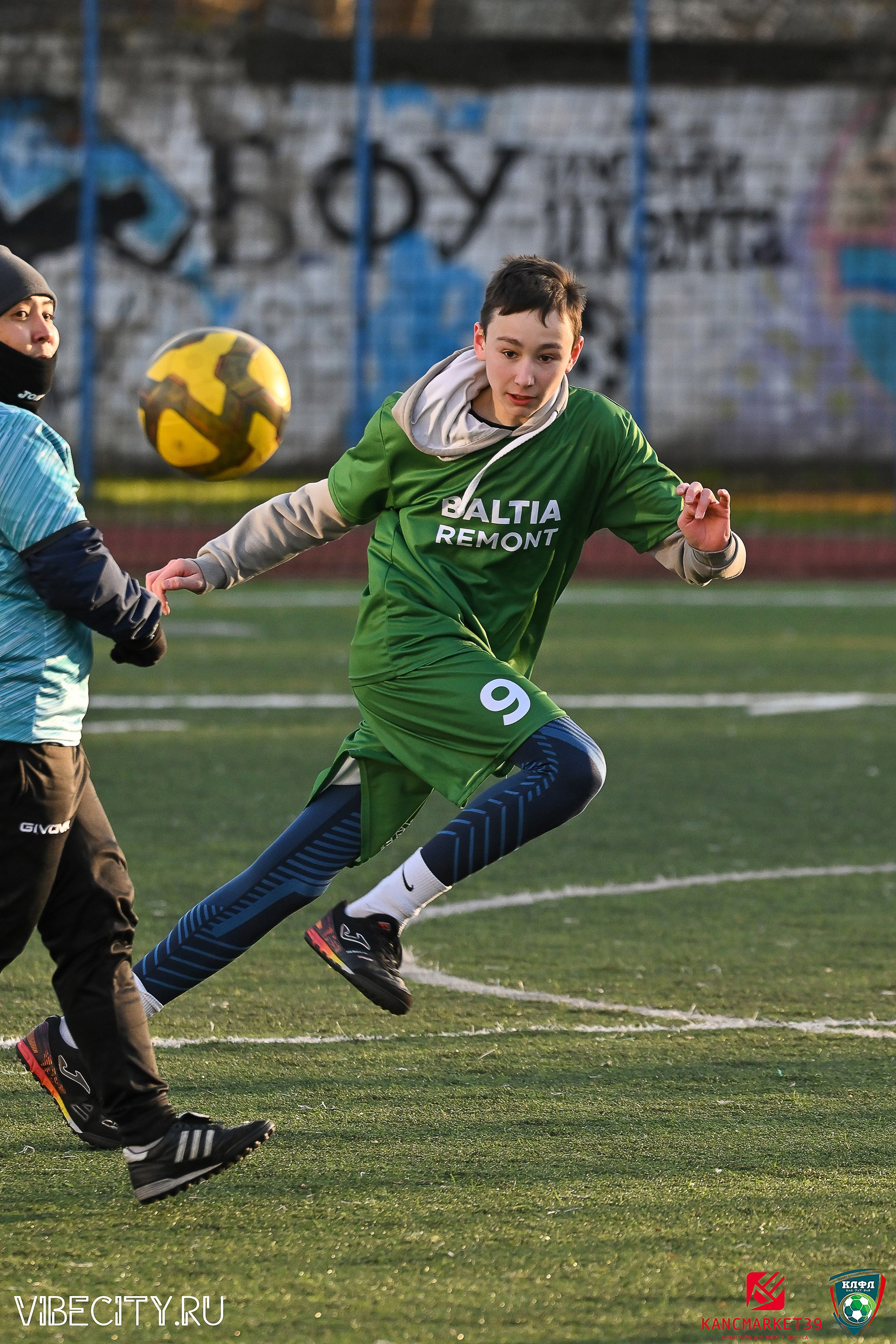 XX ЧЕМПИОНАТ КАЛИНИНГРАДСКОЙ ЛФЛ КАНЦМАРКЕТ39 сезона 2024–2025 гг. VIBECITY.RU Вайб Сити Ру Фоторепортажи Фотоотчеты Калининград