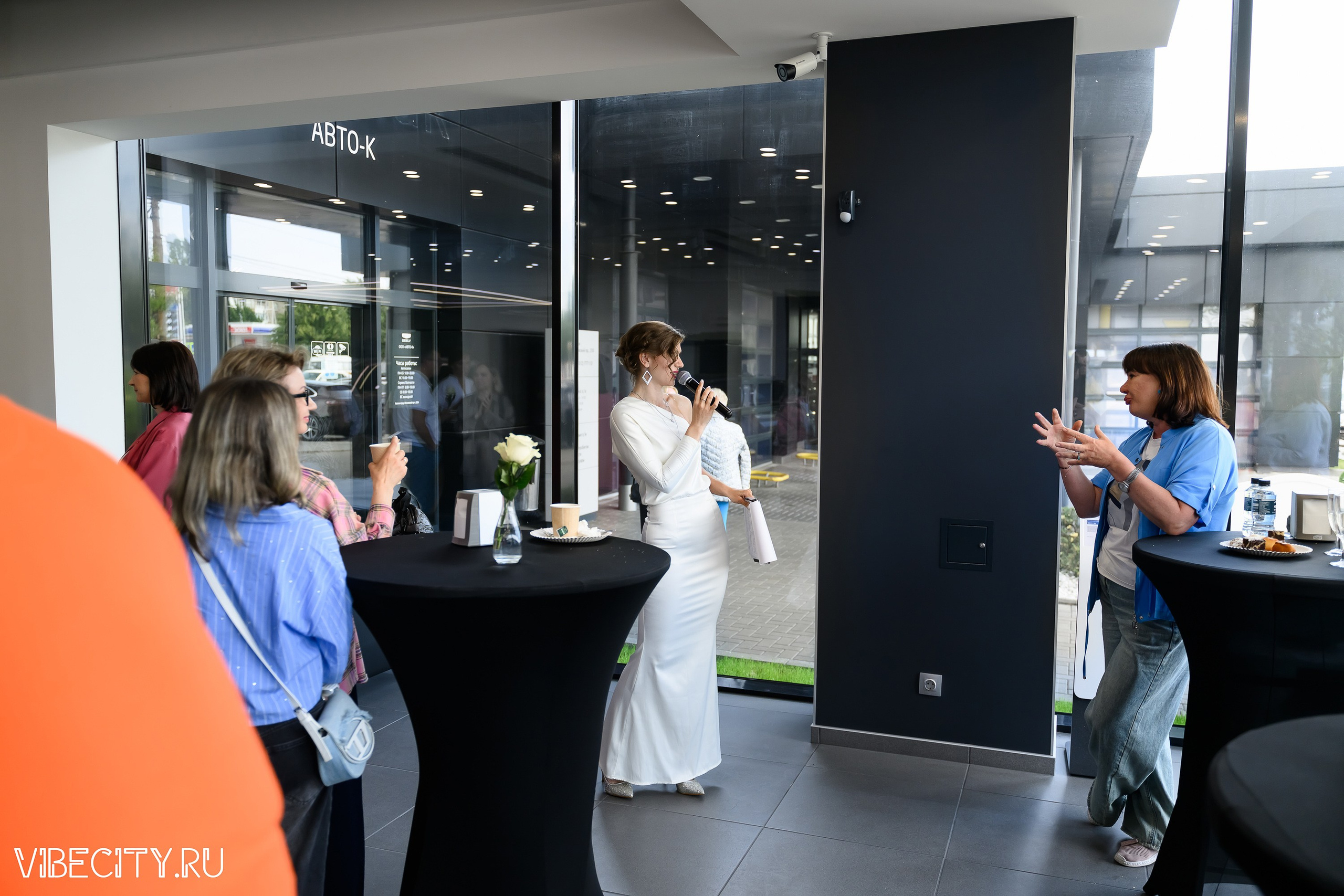 Презентация Geely Manjaro. VIBECITY.RU Вайб Сити Ру Фоторепортажи Фотоотчеты Калининград