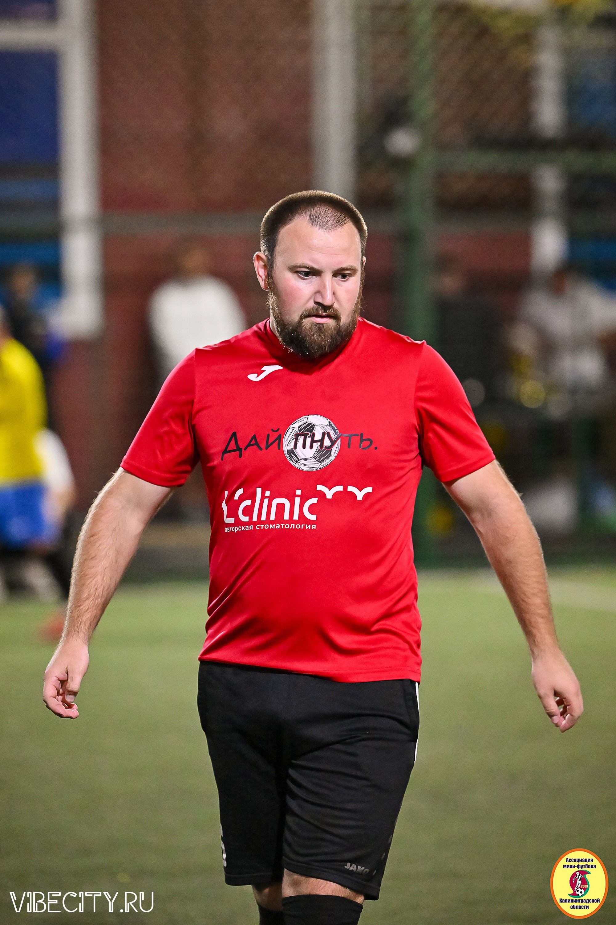 ФИНАЛЬНЫЕ ИГРЫ КУБКА МИНИ-ФУТБОЛЬНОЙ ЛИГИ И КУБКА КОРПОРАТИВНОЙ МФЛ 2025. VIBECITY.RU Вайб Сити Ру Фоторепортажи Фотоотчеты Калининград
