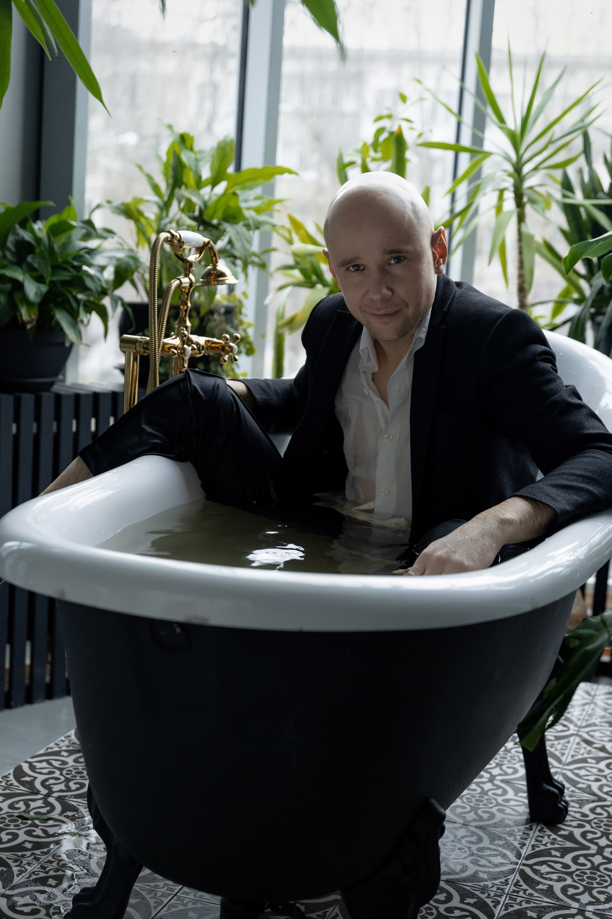 Мужской портрет в ванной. Рыжий Фотограф Иркутск